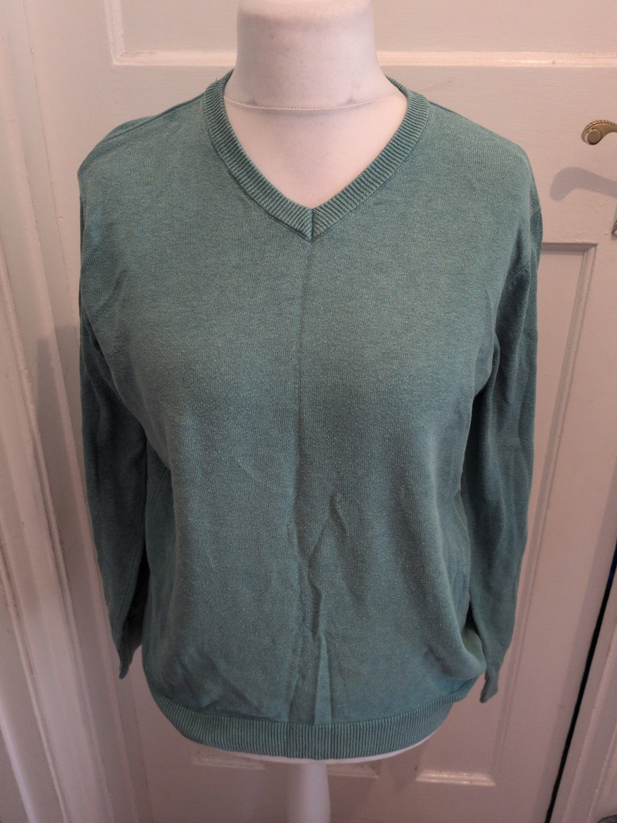 Tu Medium Sea Breeze V Neck Long Sleeve Pullover Jumper