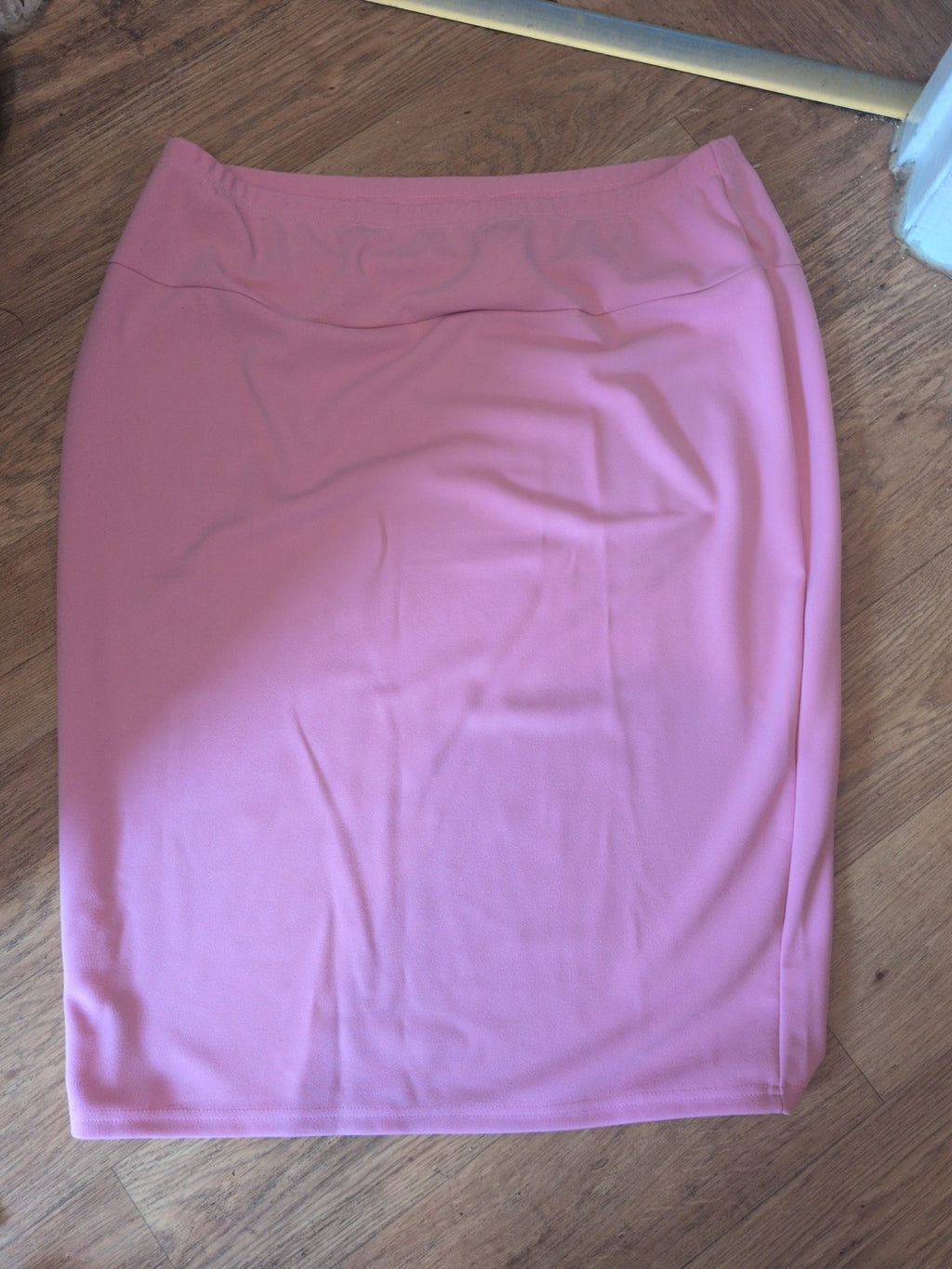 Ladies Shein Pencil Skirt Baby Pink Size 4XL