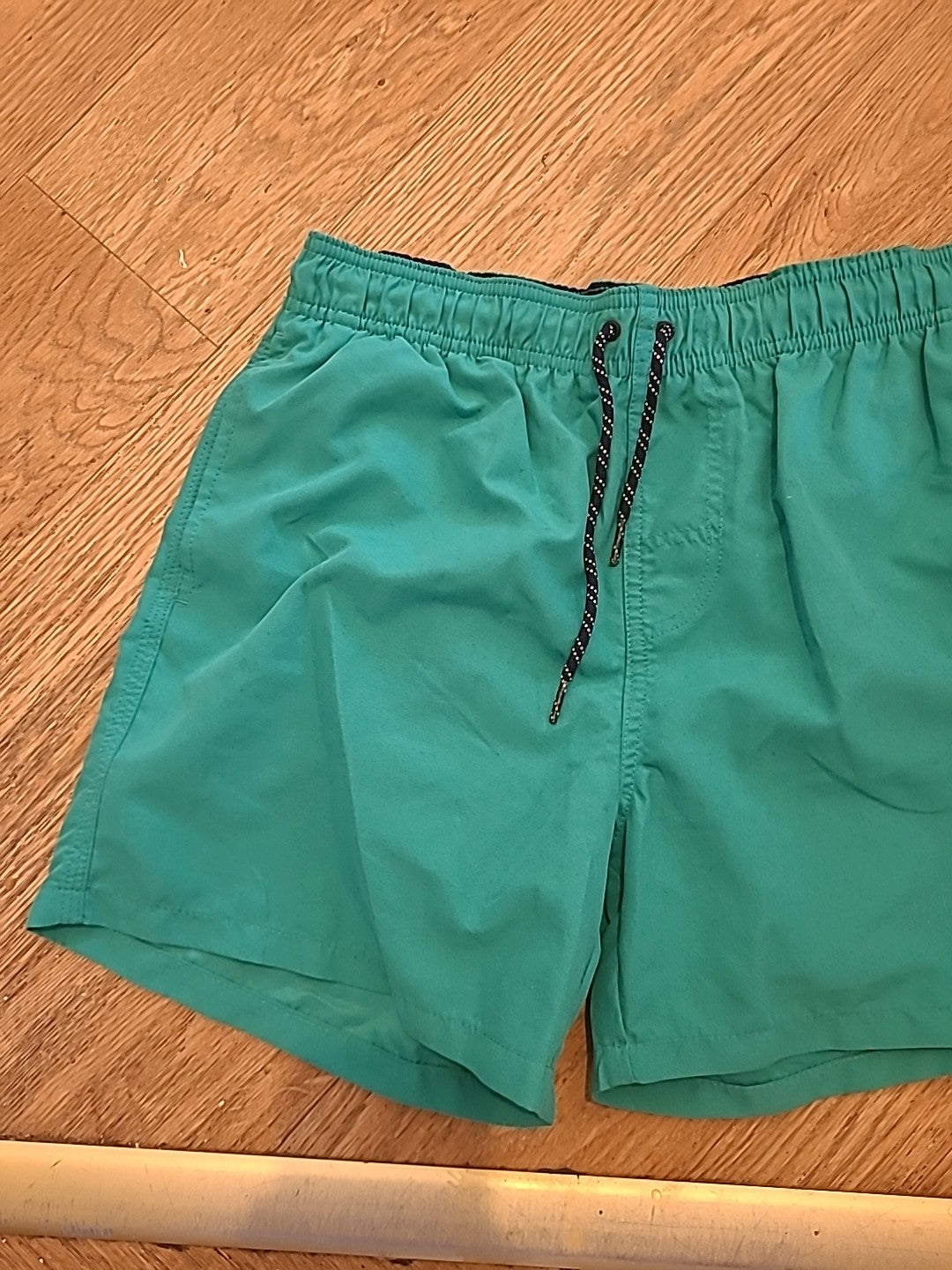 Mens Tu Size Small Green Mesh Lined Shorts