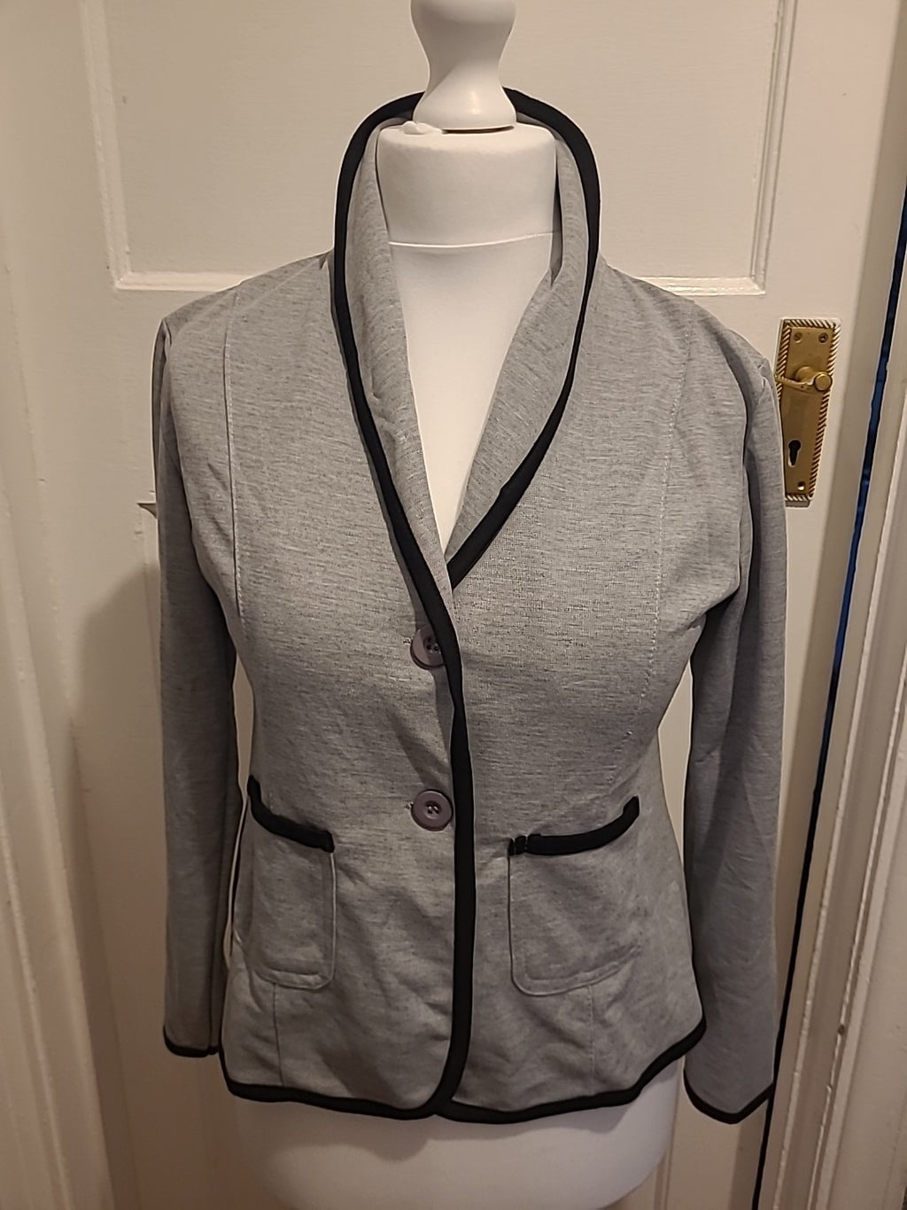 Ladies Sample Text Size XL Grey Buttoned Cardigan