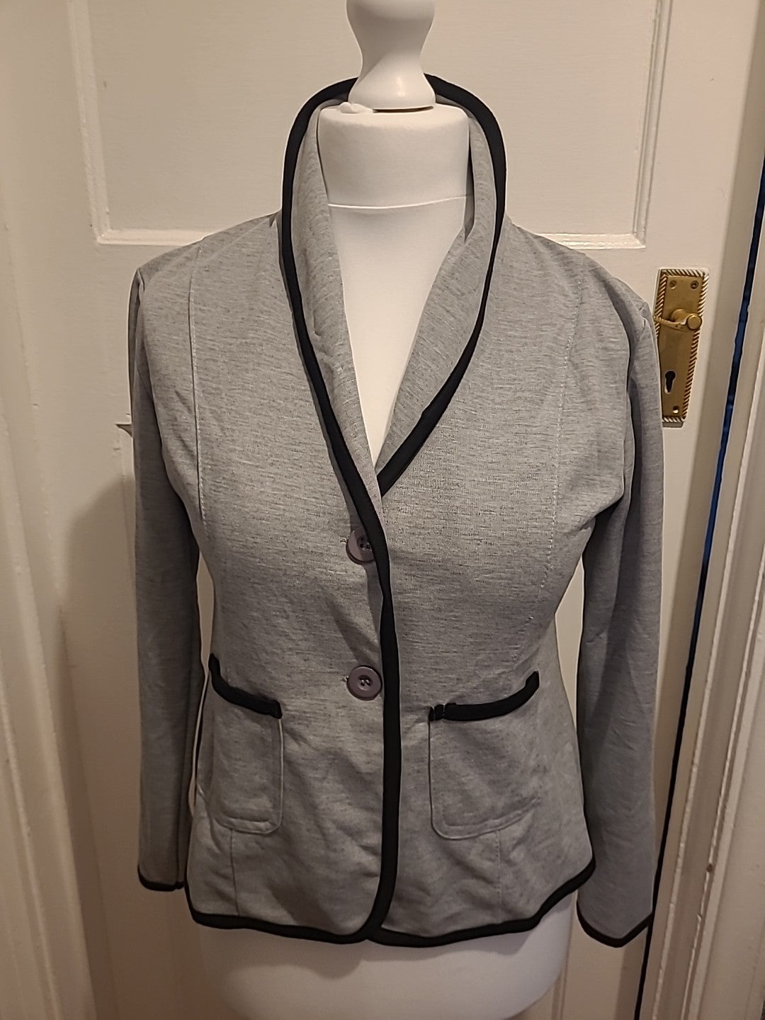 Ladies Sample Text Size XL Grey Buttoned Cardigan