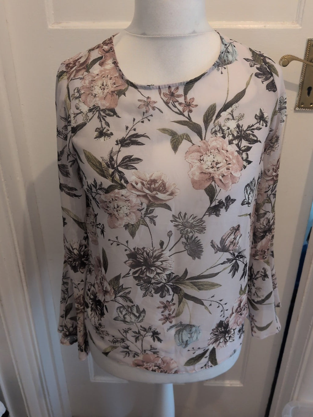 New Look 10 Pale Pink With Floral Long Sleeve Blouse