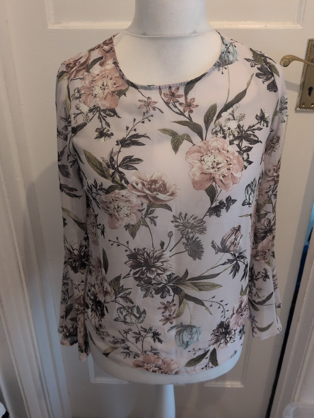 New Look 10 Pale Pink With Floral Long Sleeve Blouse