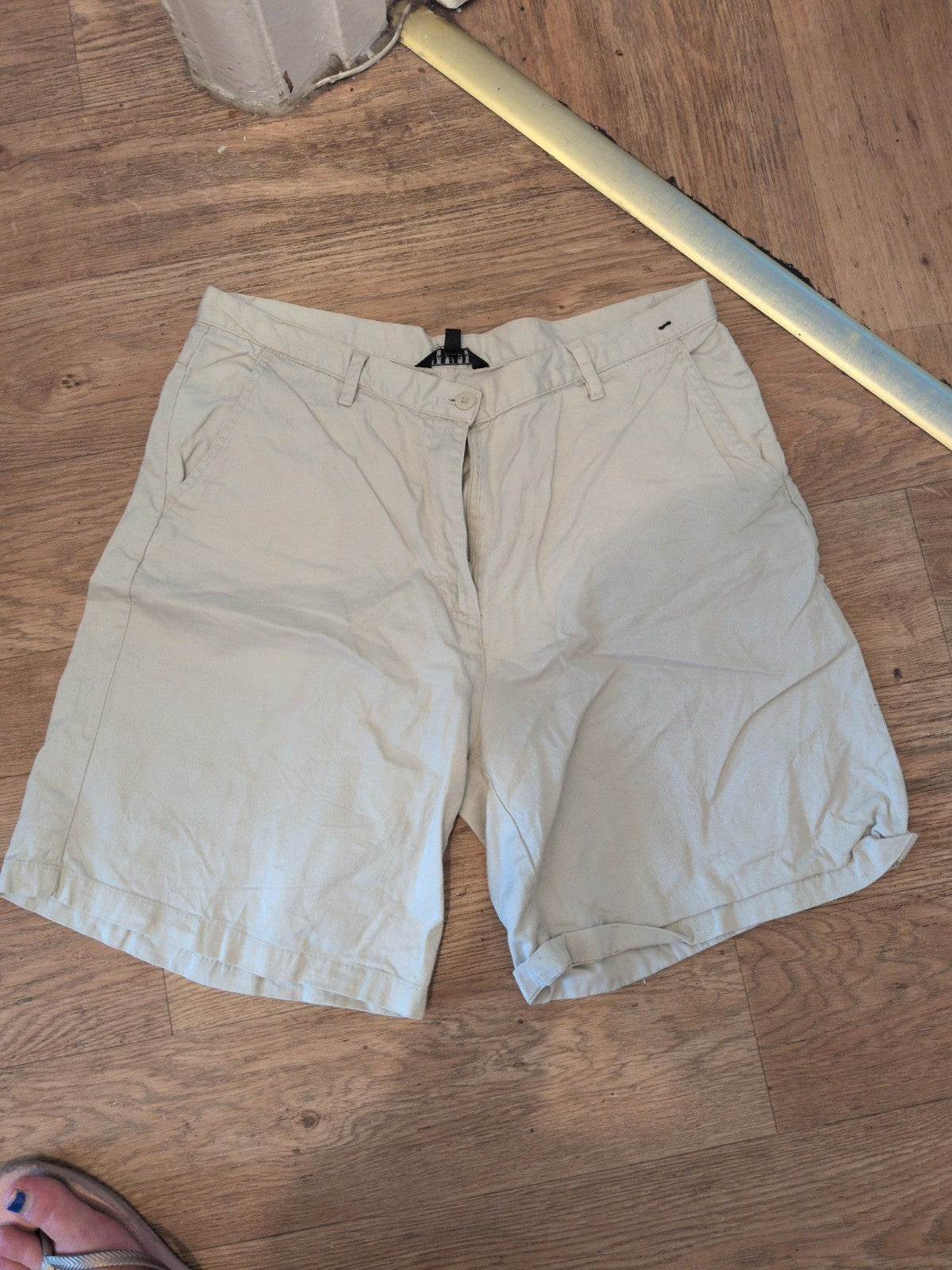 Janique 16 Stone Shorts Chino