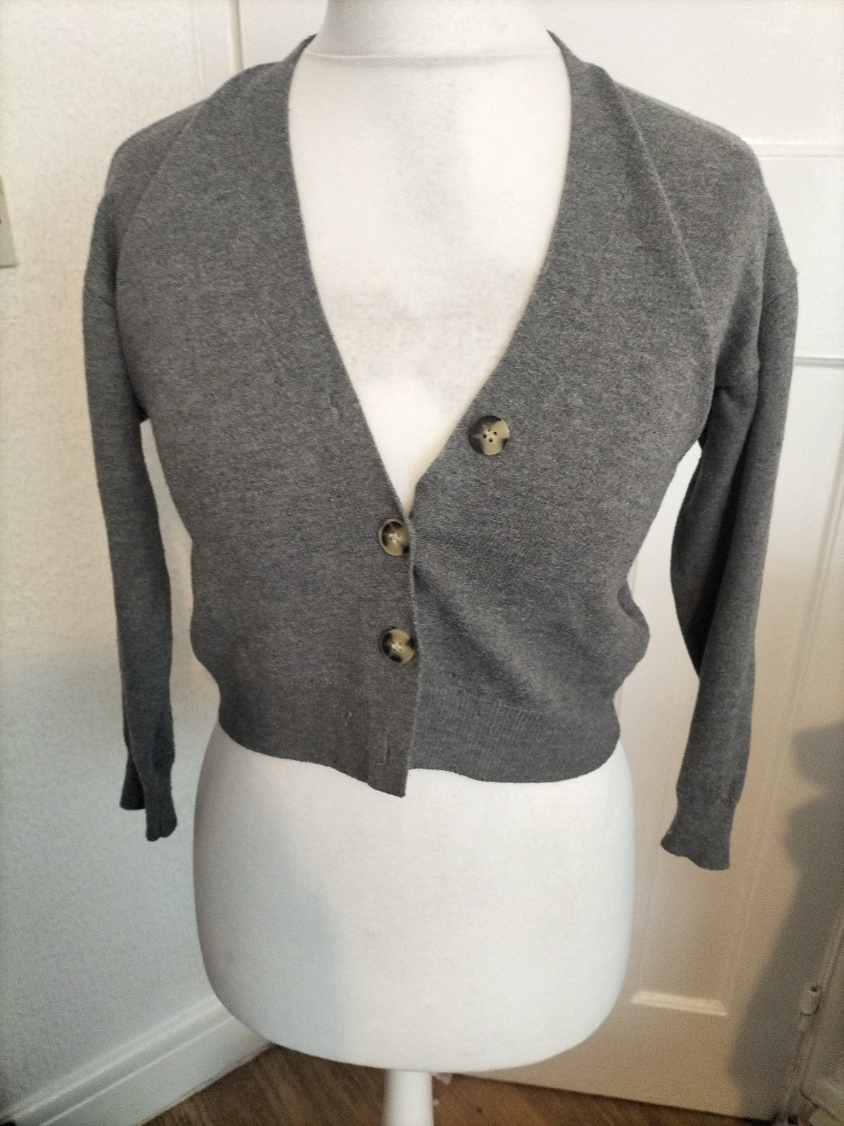 Ladies Primark Size XS Grey Buttoned V Neck Cardigan