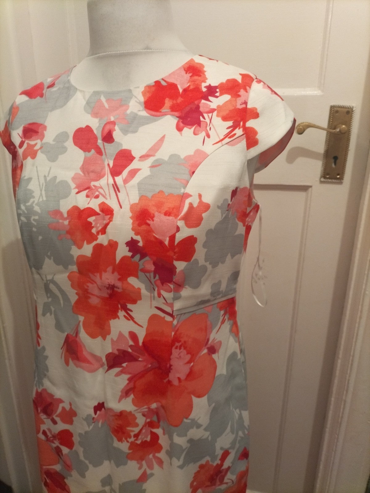 Ladies Anna Rose Size 14 Grey/Pink/Red Floral Lined Dress