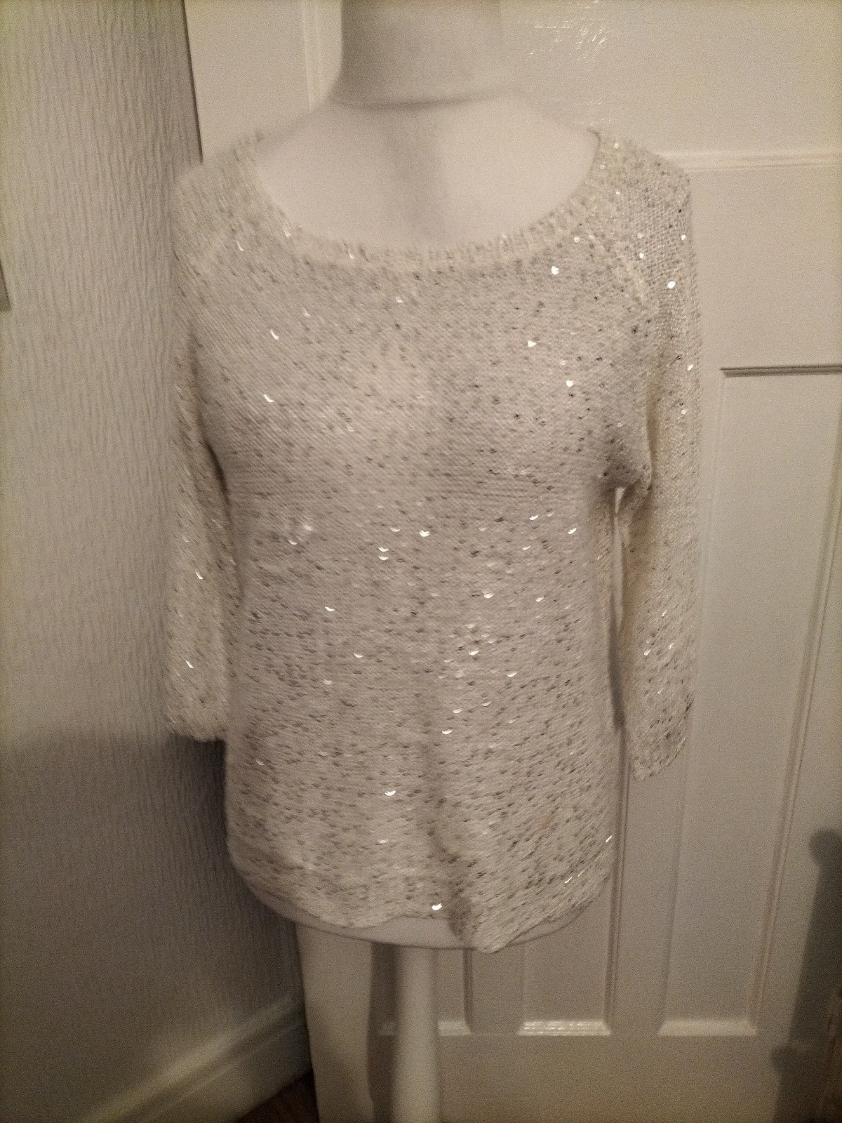 Ladies BM Casual Size Medium White Sequin 3/4 Sleeve Blouse