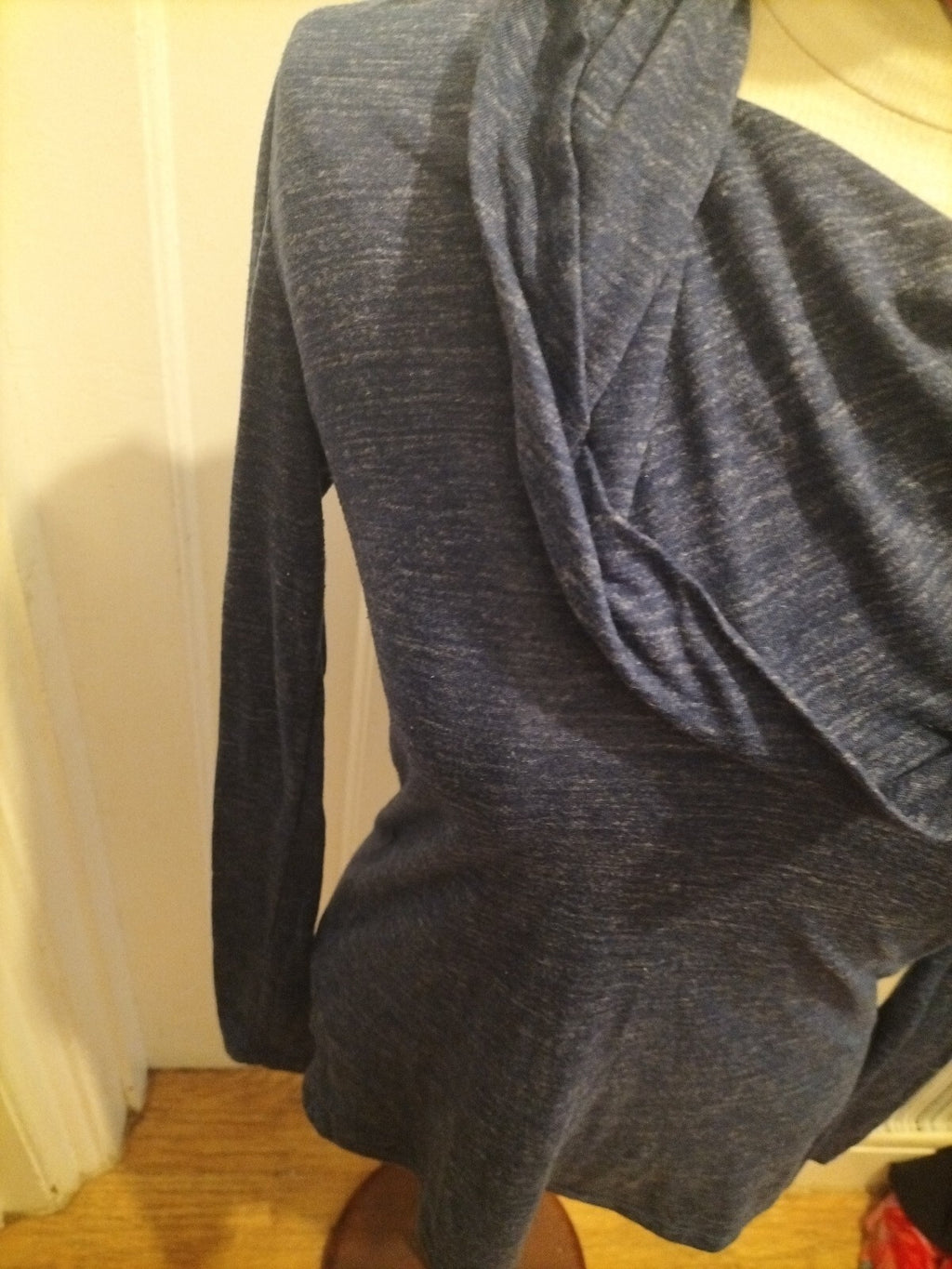 Ladies Gap Size Small Navy Blue Fleck Long Sleeved Roll Neck