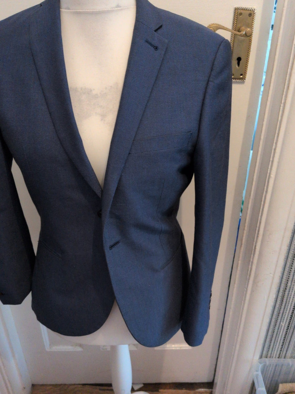 Ventura Slim Fit 36s Navy Suit Jacket