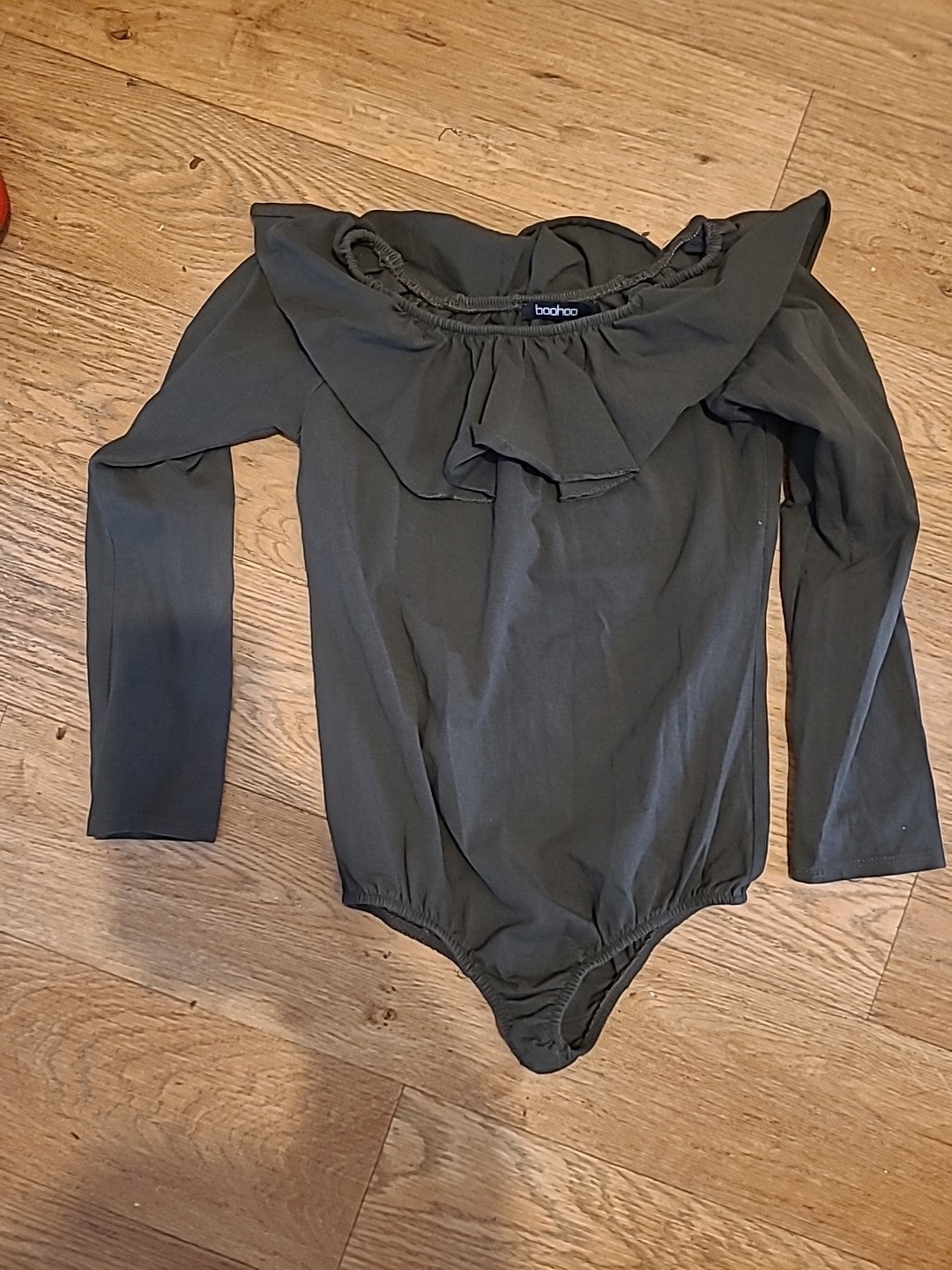 Ladies Boohoo Size 10 Dark Green Long Sleeved Bodysuit