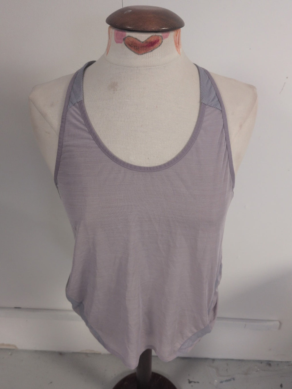 Decathlon Medium Pale Purple Sleeveless Sportswear Top