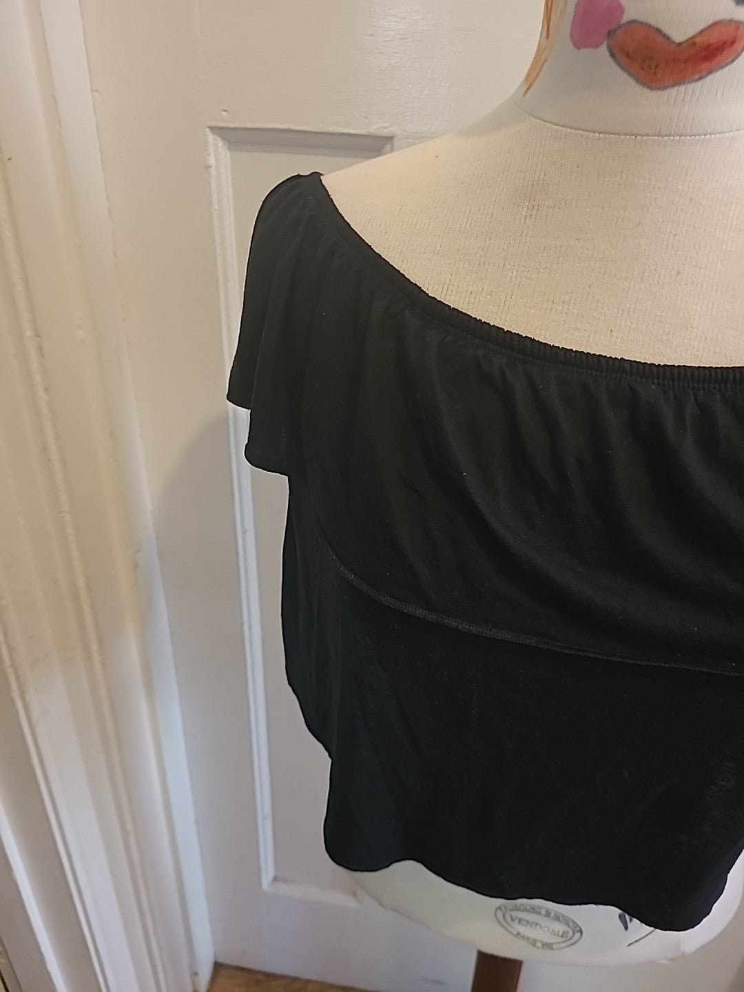 Ladies Topshop Size 8 Short Sleeved Black Elasticated Hem Tshirt