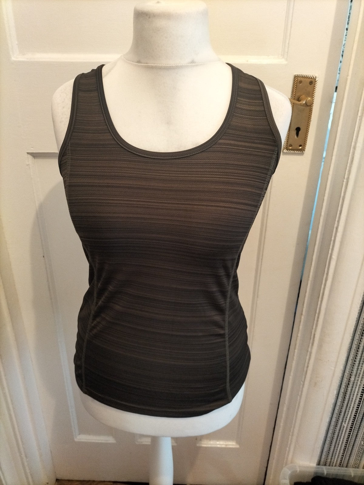 Ladies Mountain Warehouse Size 8 Dark Mix Coloured Sleeveless T-shirt