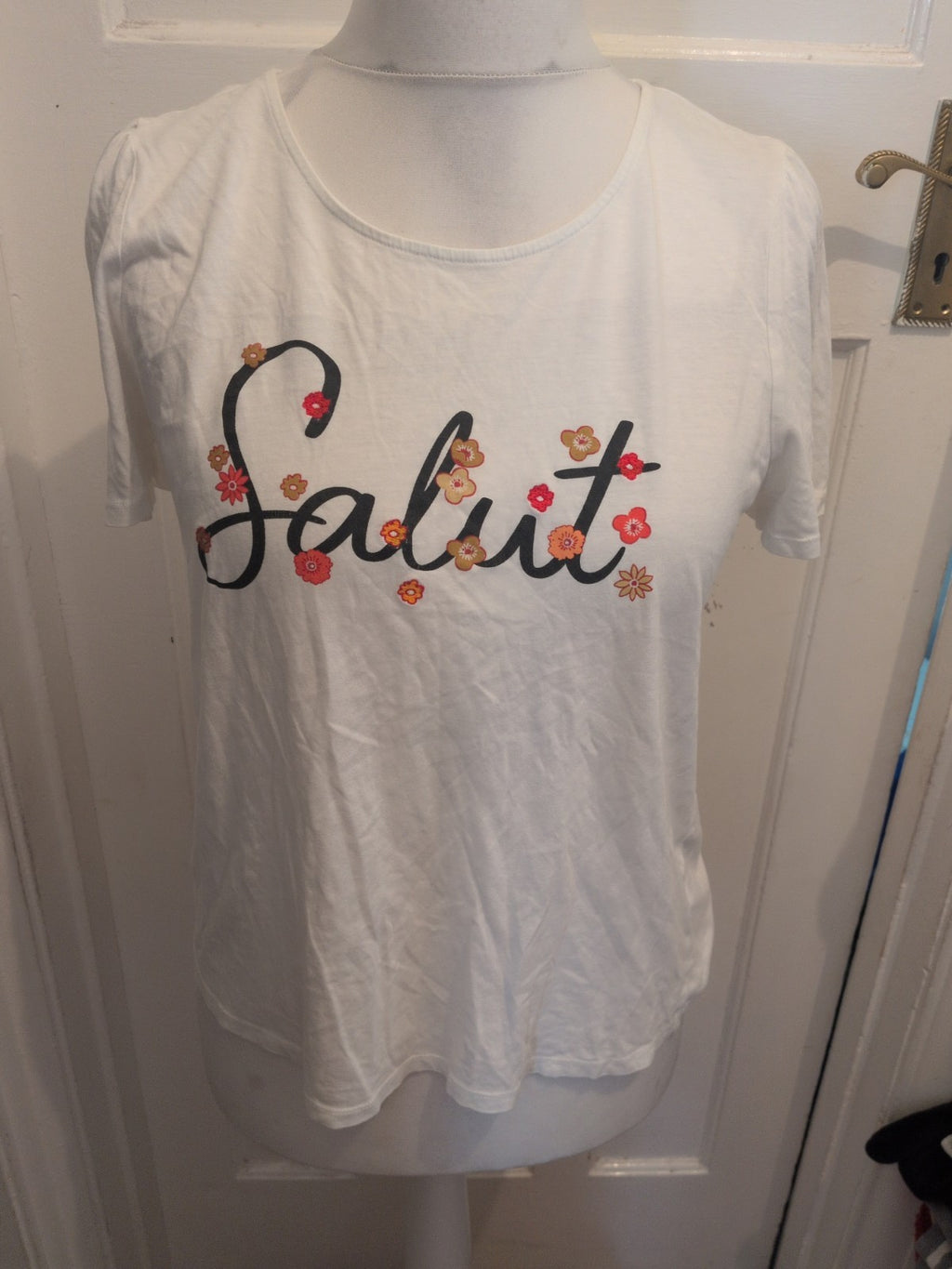 Tu 14 White "Salut" Short Sleeve T-shirt