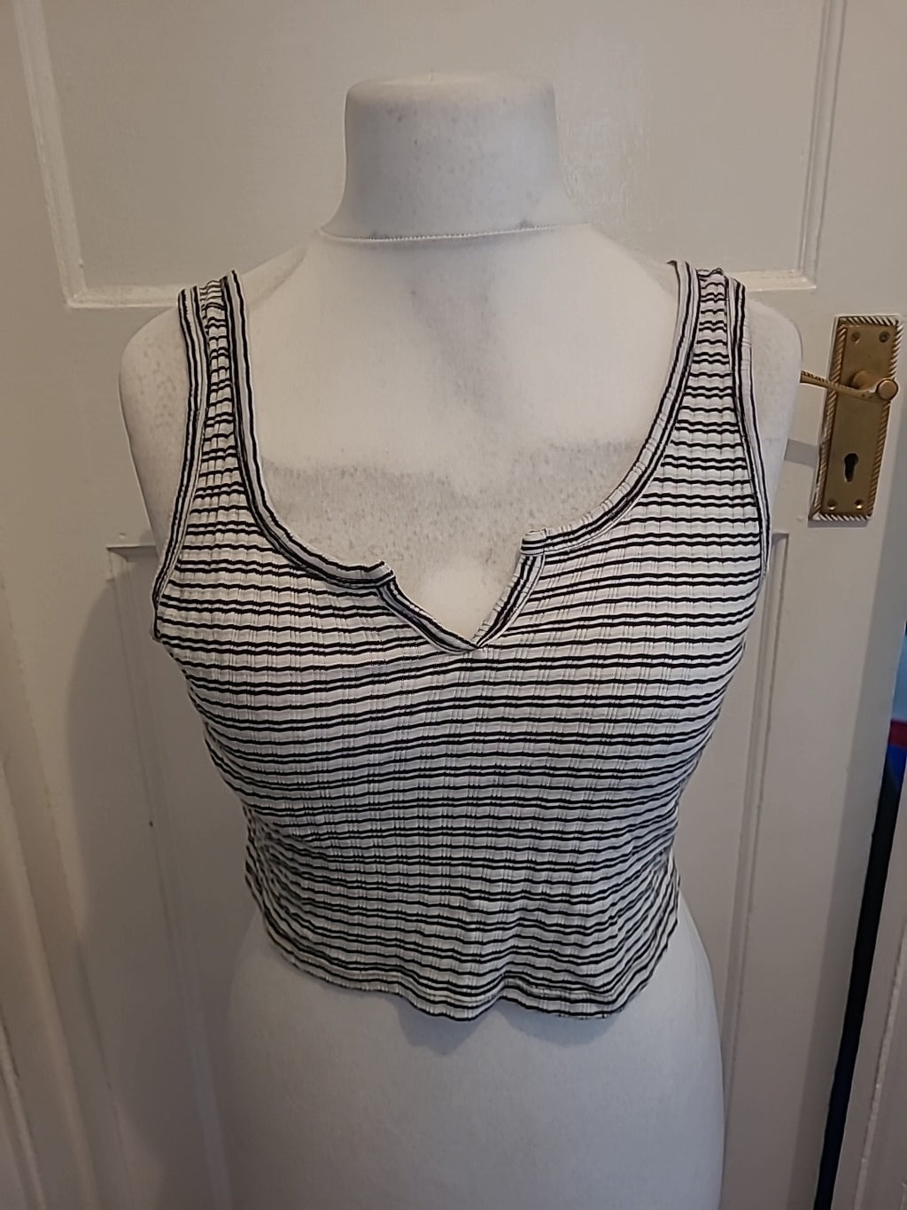 Ladies Topshop Size 14 Grey And Black Sleeveless Tshirt