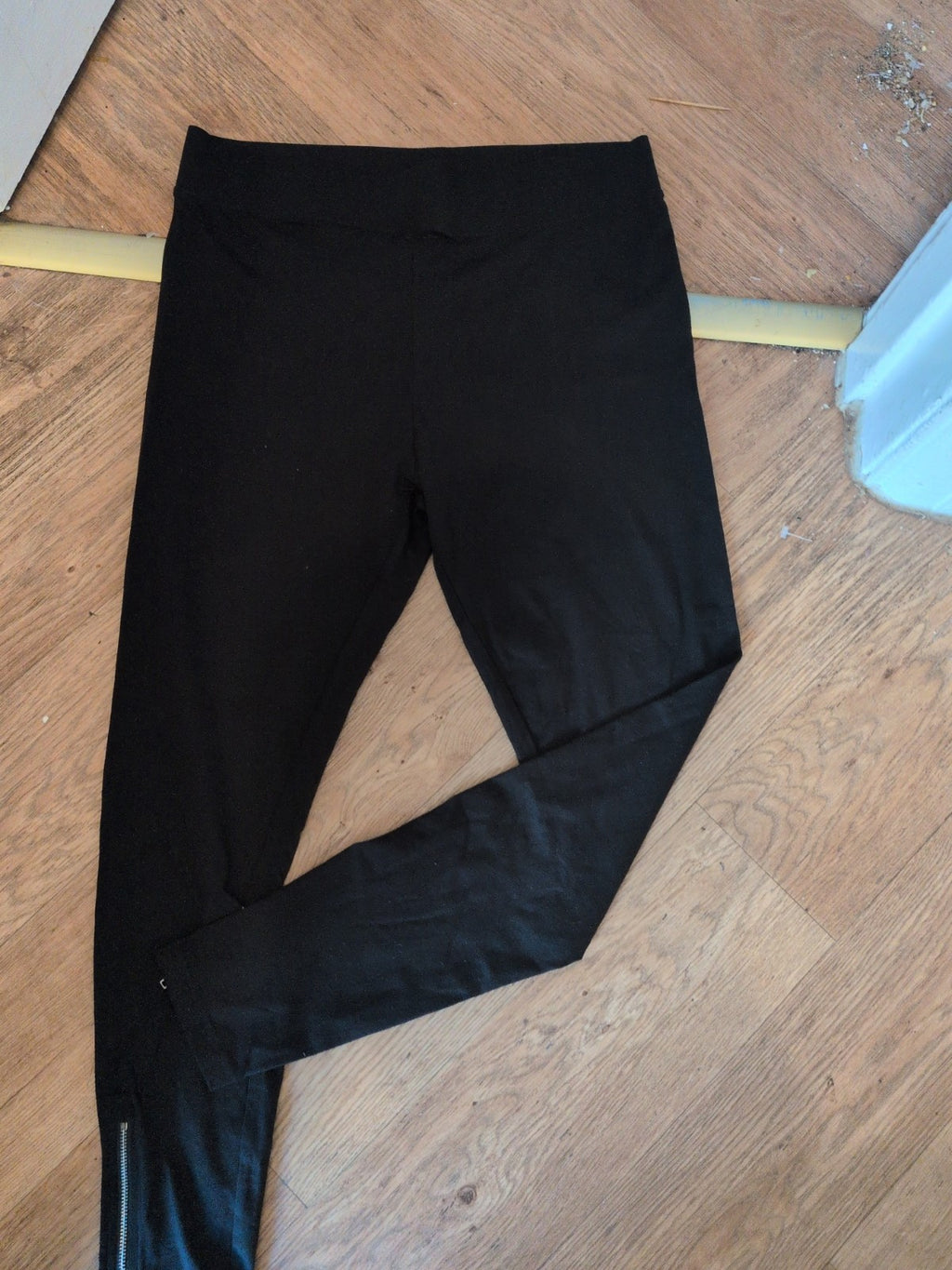 Ladies Papaya Size 14 Black Zip Ankle Leggings