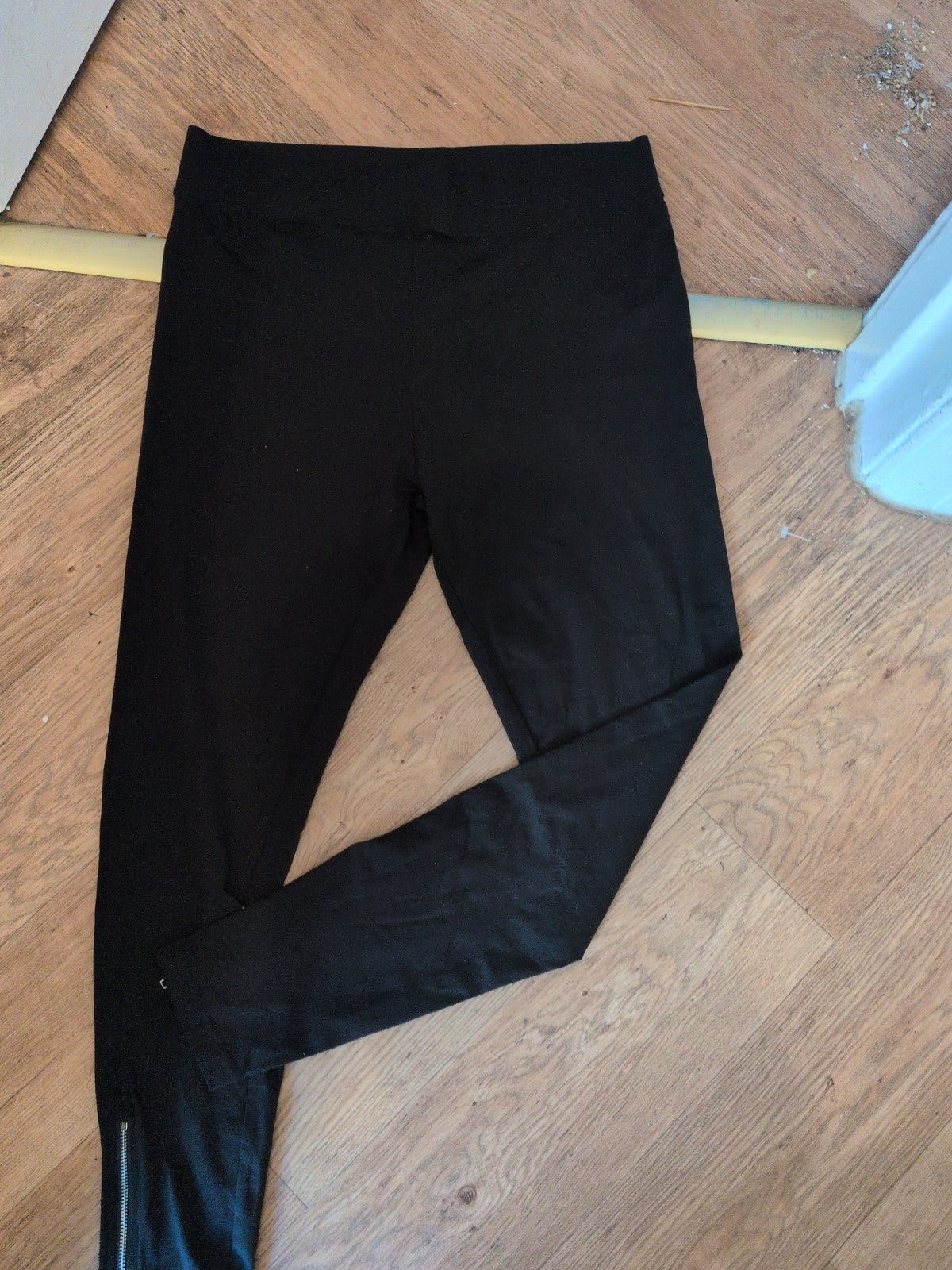 Ladies Papaya Size 14 Black Zip Ankle Leggings