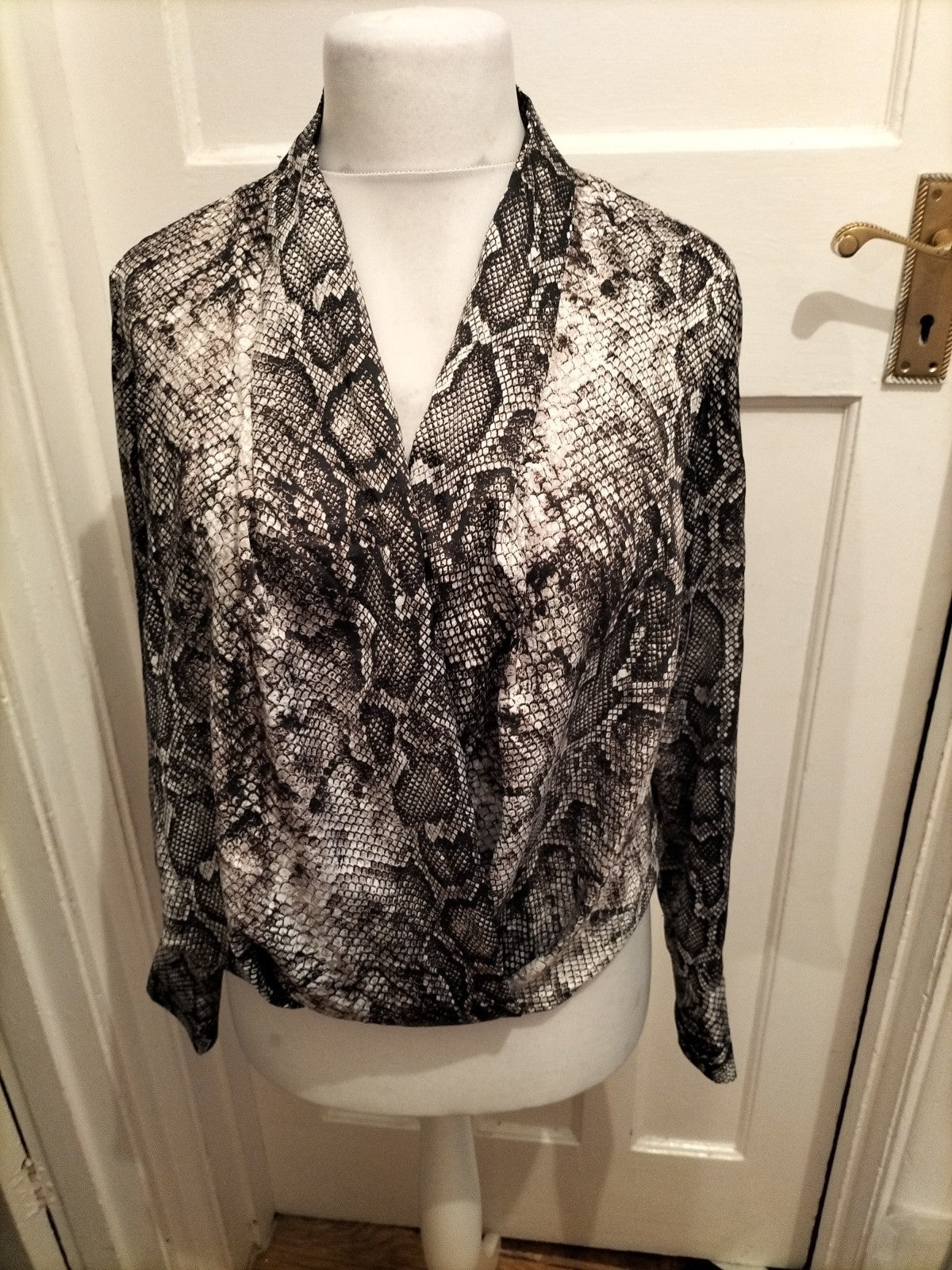George 14 Crocodile Skin Print Long Sleeve Blouse