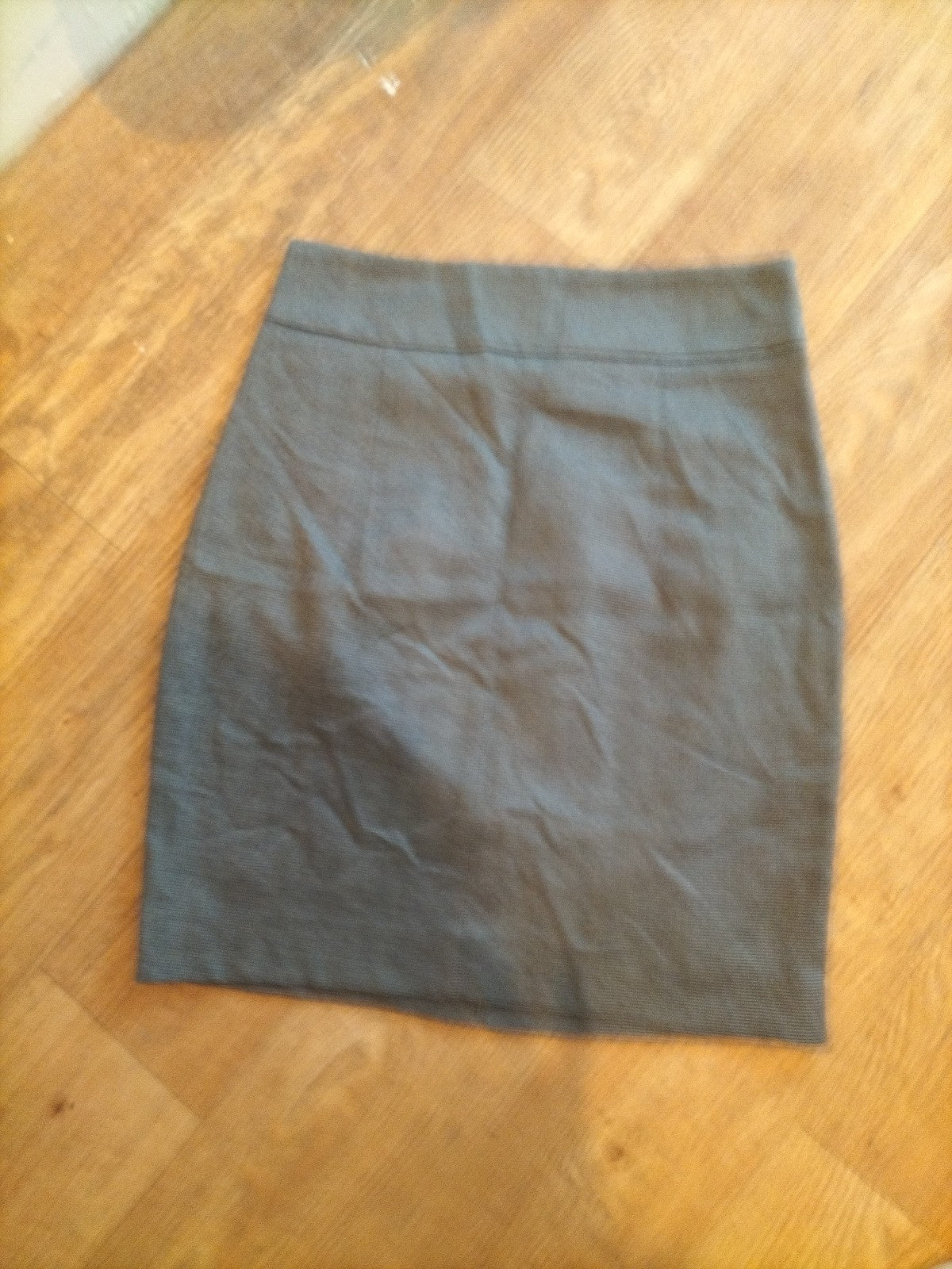 Ladies Zara Size Medium Grey Check Pencil Skirt