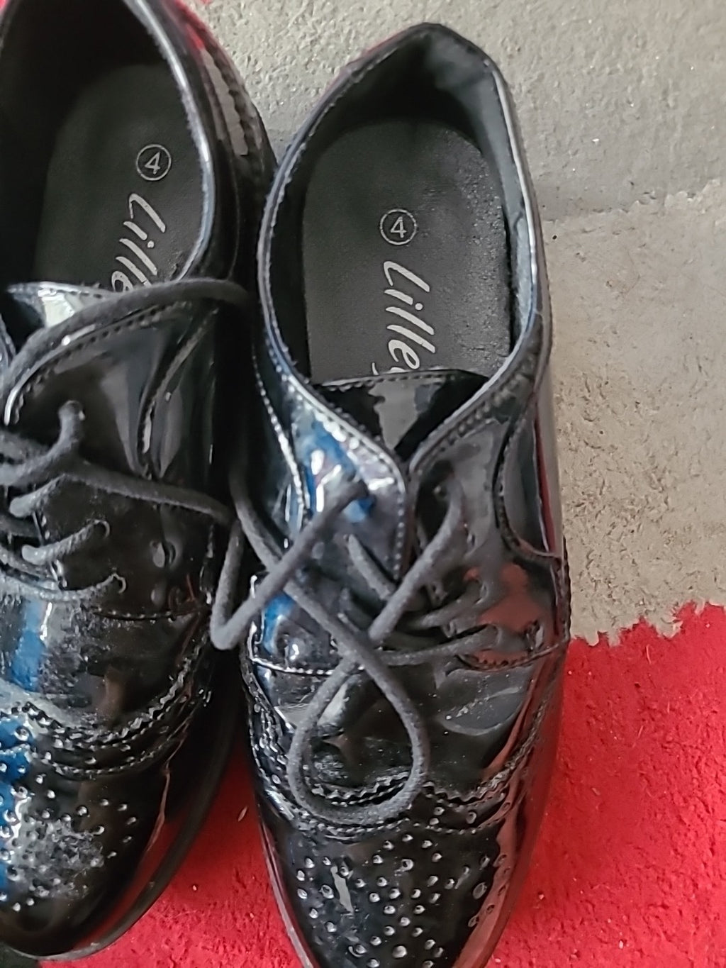 Ladies Lilley Size 4 Black Shoes