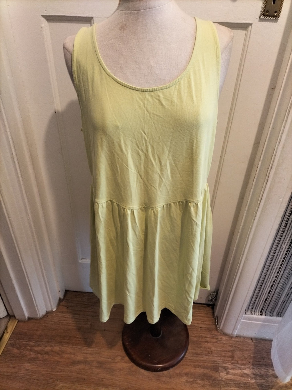 Ladies New Look Size 18 Lime Sleeveless Dress