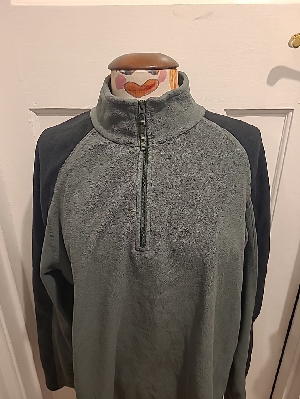 Mens Mountain Warehouse Size XL Dark Green Pullover Jumper