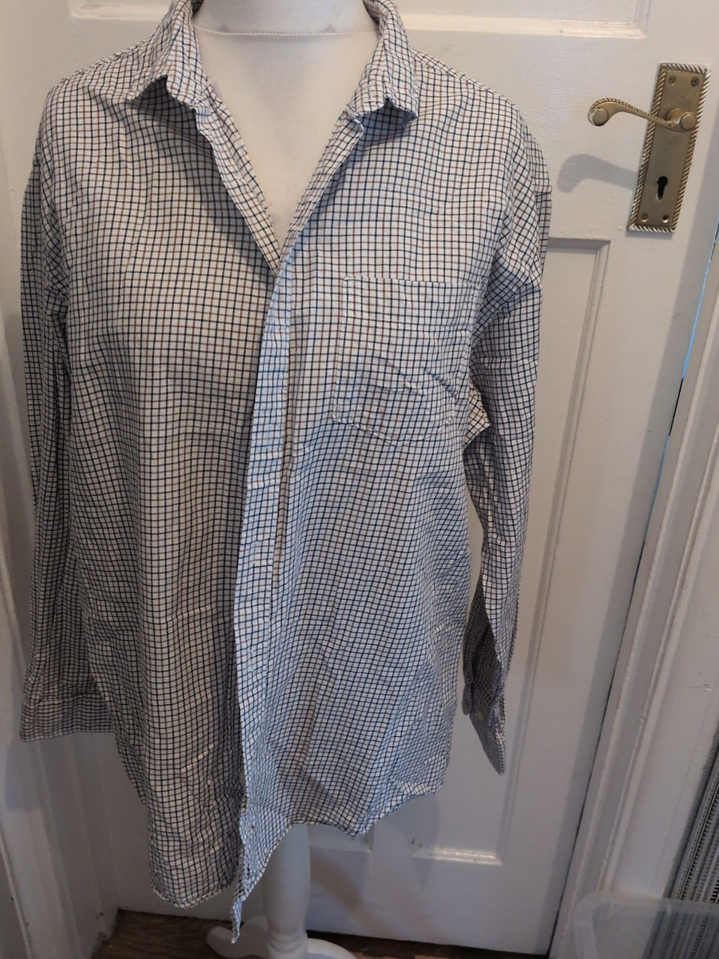 Tu XL White With Brown/Navy Check Long Sleeve Shirt