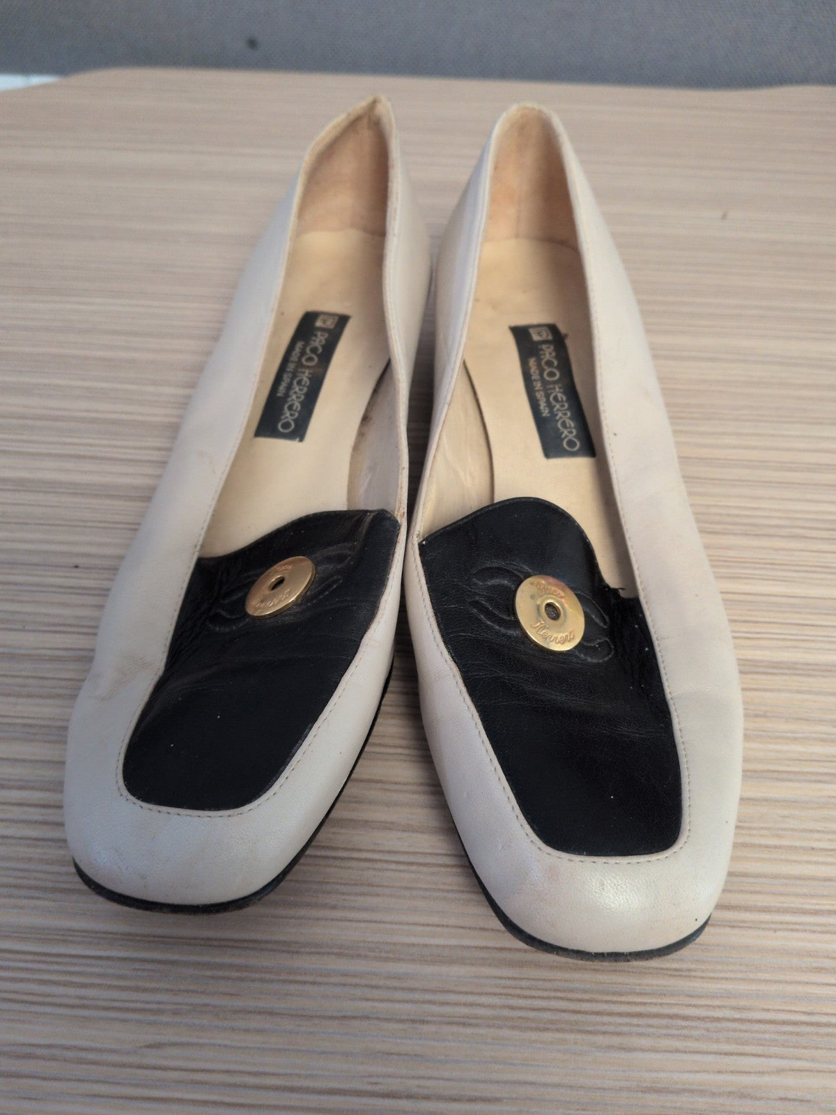 Paco Herrero EU 37 Beige And Black Flats