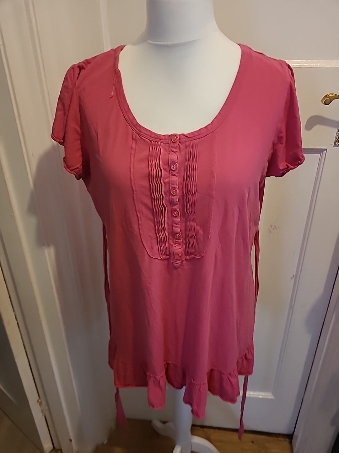 Ladies Papaya Size 22 Hot Pink Short Cap Sleeved Blouse