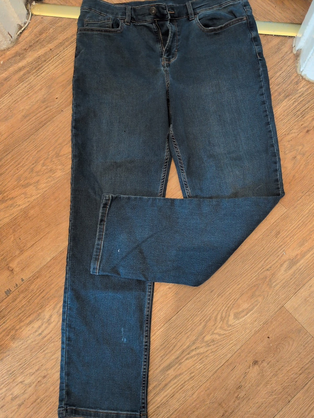 Tu 36R Straight Jeans