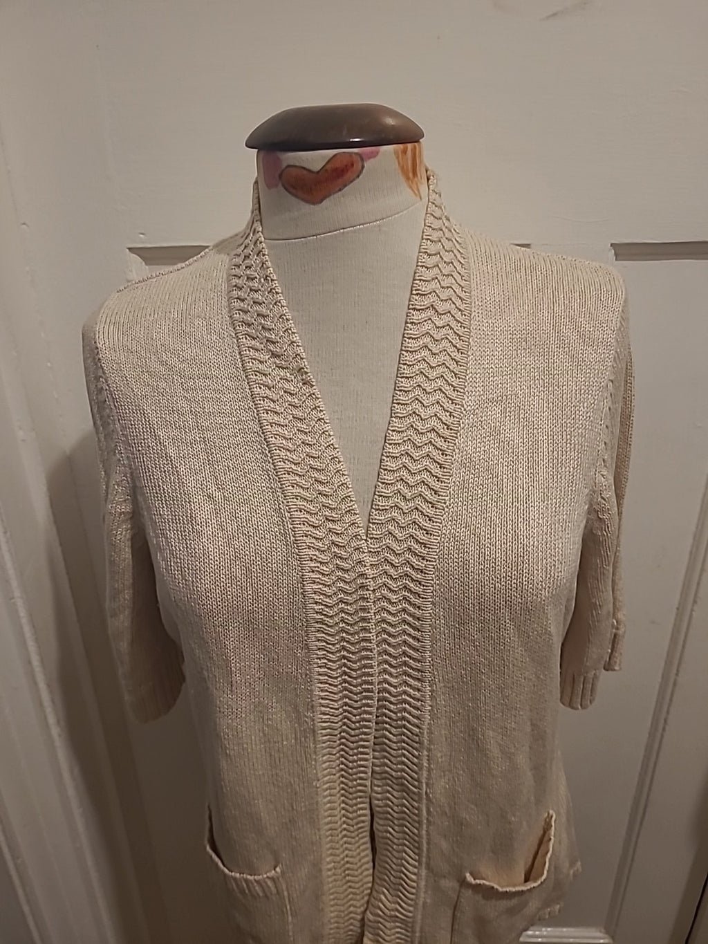Ladies E-Vie Size 16 Light Beige Short Sleeved Cardigan