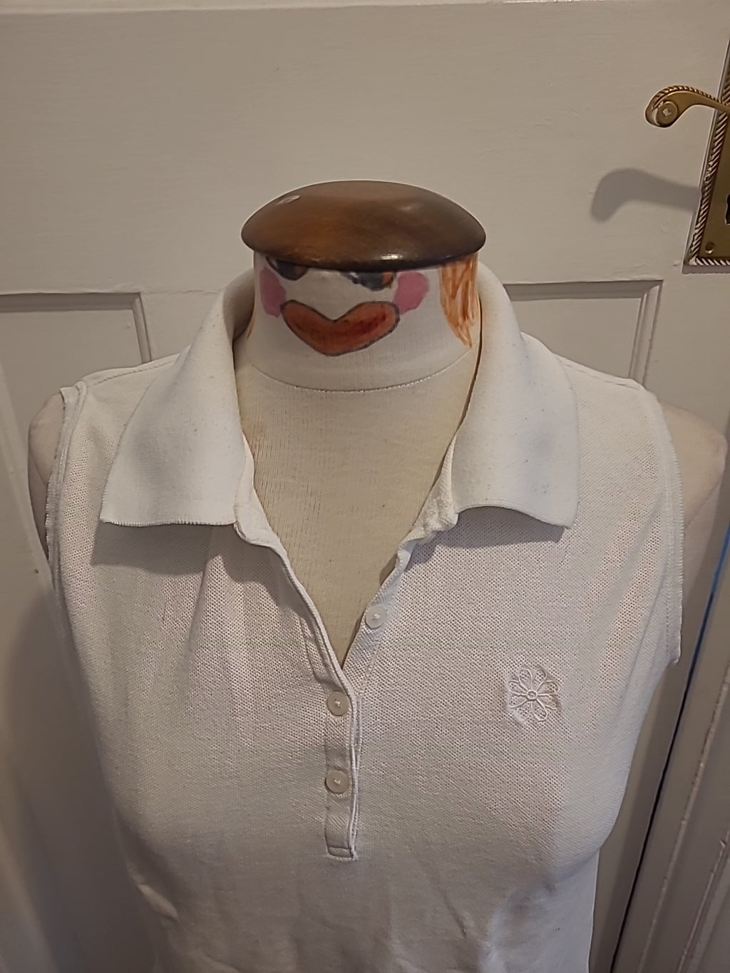 Mens AW Golf Size Medium White Sleeveless Polo