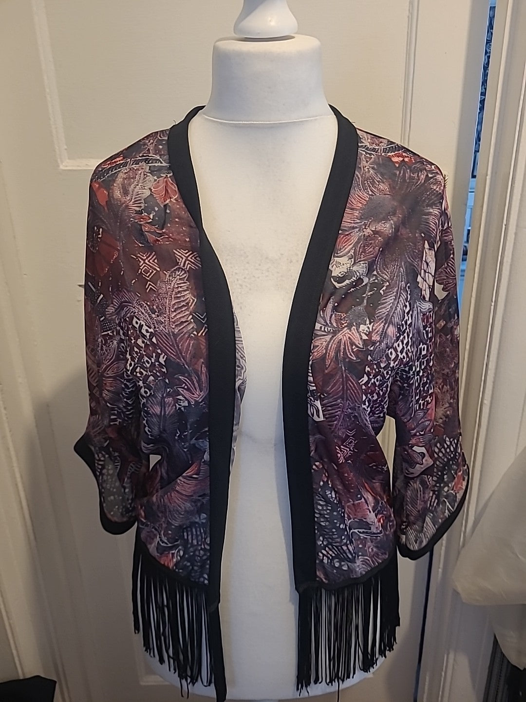 Ladies Quiz Size 10 Purple Patterned Lightweight Open Blouse