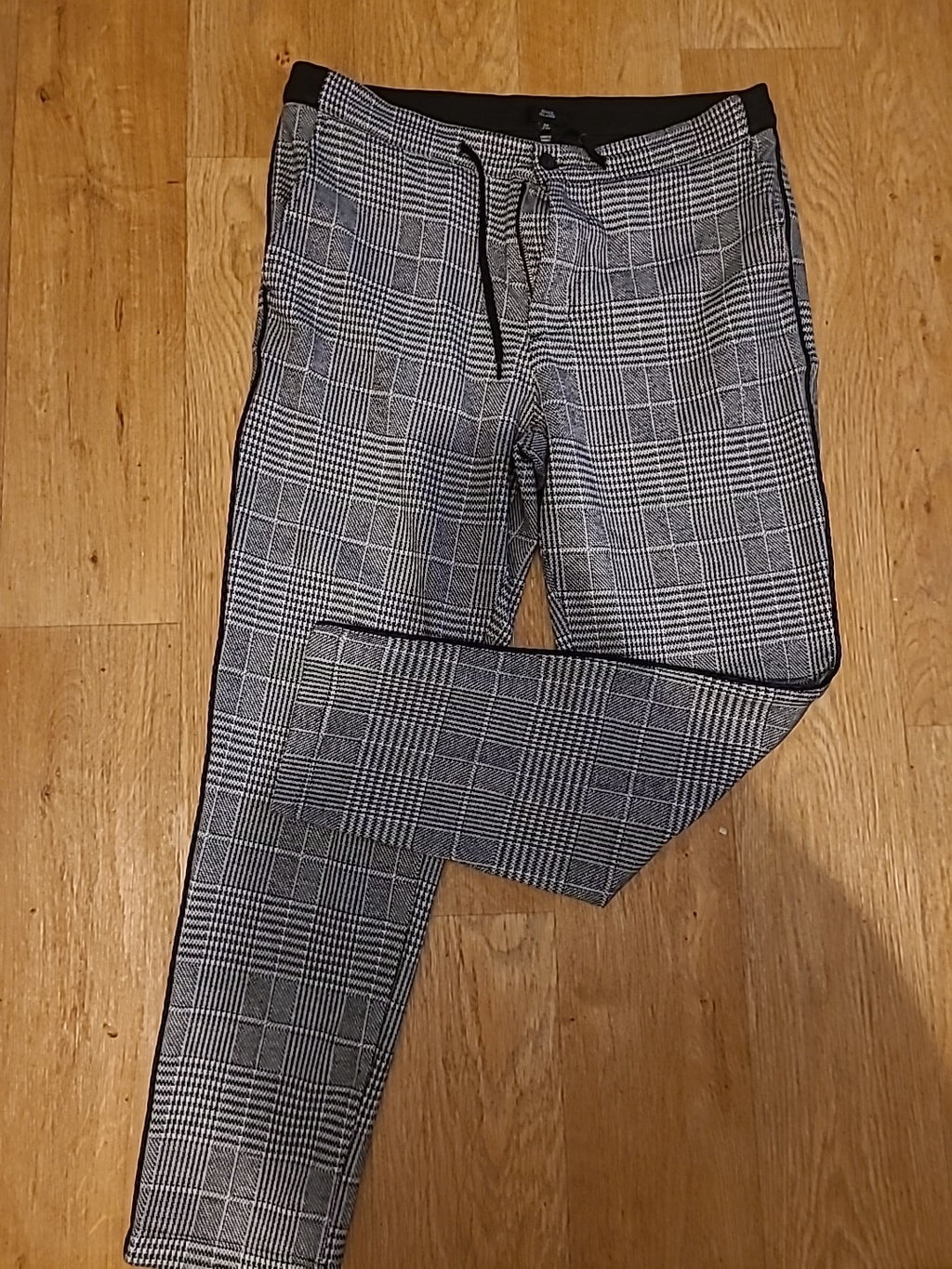 Mens River Island Size 34"Waist 30"Waist Black And White Trousers
