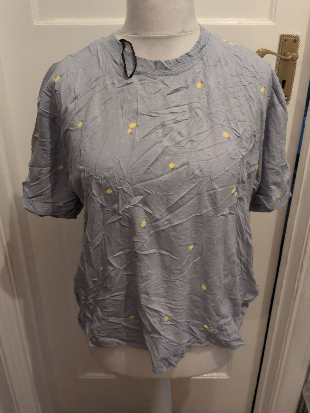 H&M Mama Medium Blue Lemon Printed Short Sleeve T-shirt