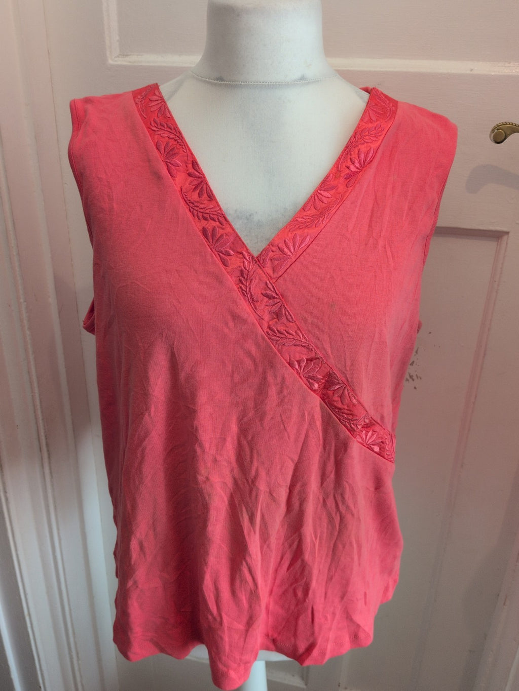 BM Casual XL Pink V Neck Sleeveless Blouse