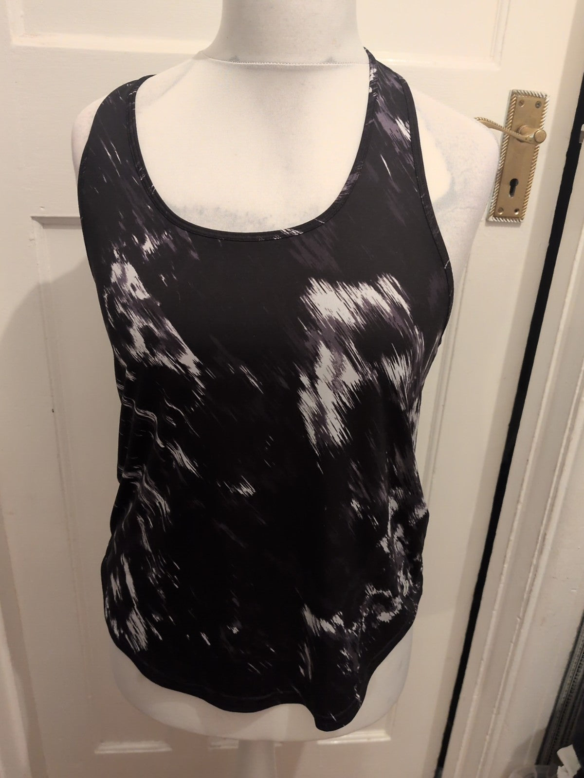 Ladies New Look Sport Size Medium Black Sport Vest Top