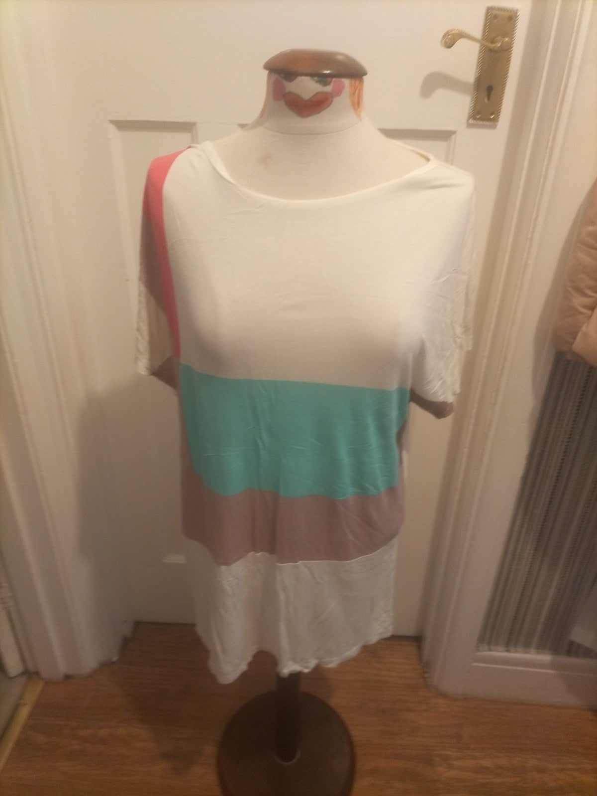 Ladies Next Size 8 Peach White Short Sleeved Tshirt
