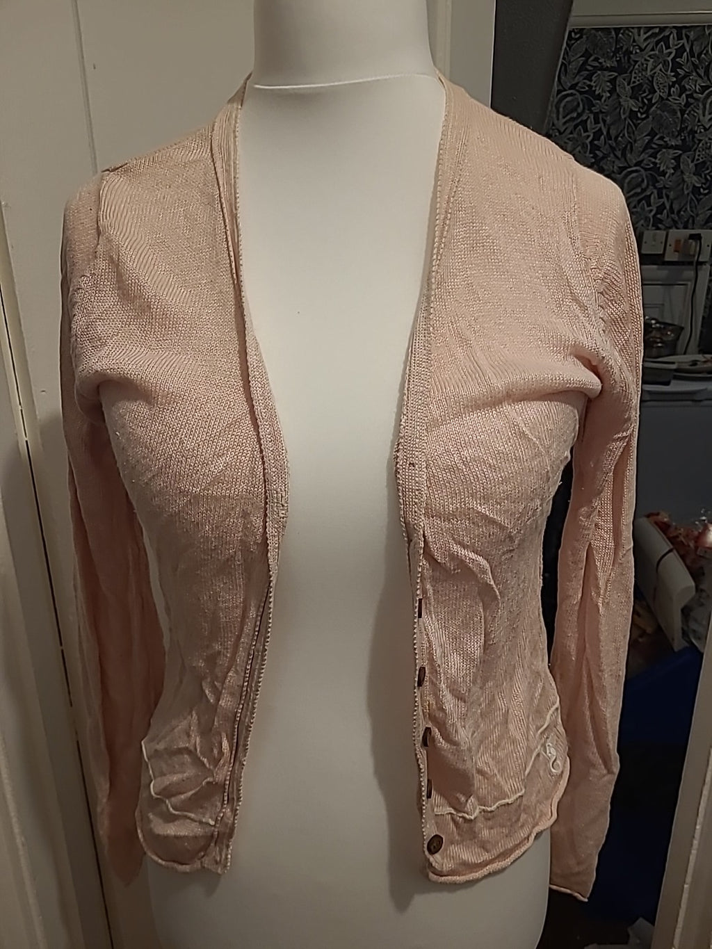Ladies Quba Sails Size Medium Pink Long Sleeved Cardigan