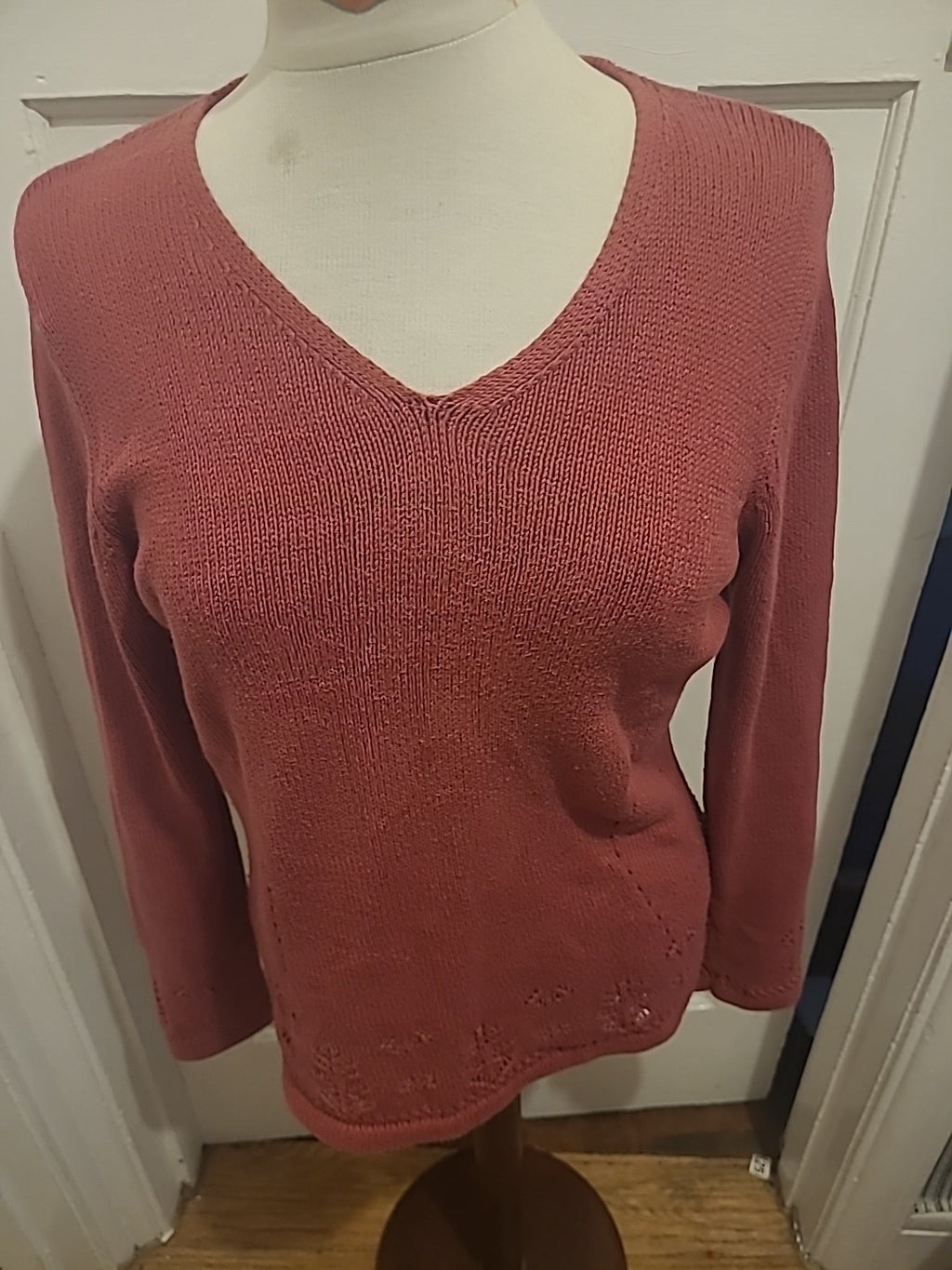Ladies Viyella Size Small Redish Purple Long Sleeved Lightweight Jumper