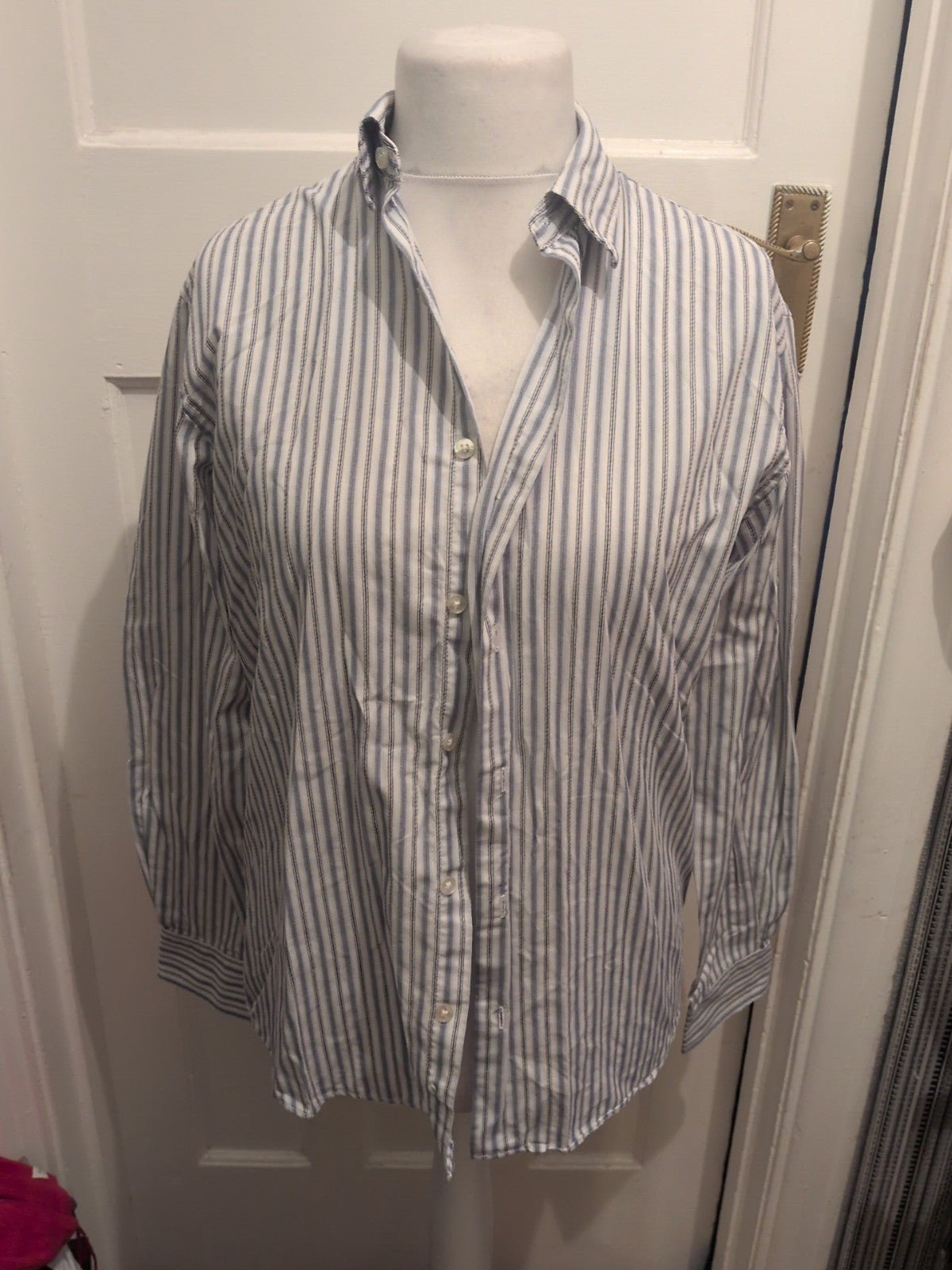 Van Heusen 14-14.5 Blue And White Stripe Long Sleeve Shirt