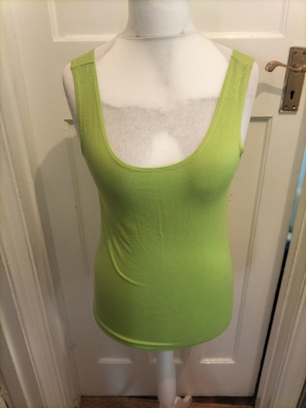 Ladies Alison Sheri Size XL Lime T-shirt Sleeveless