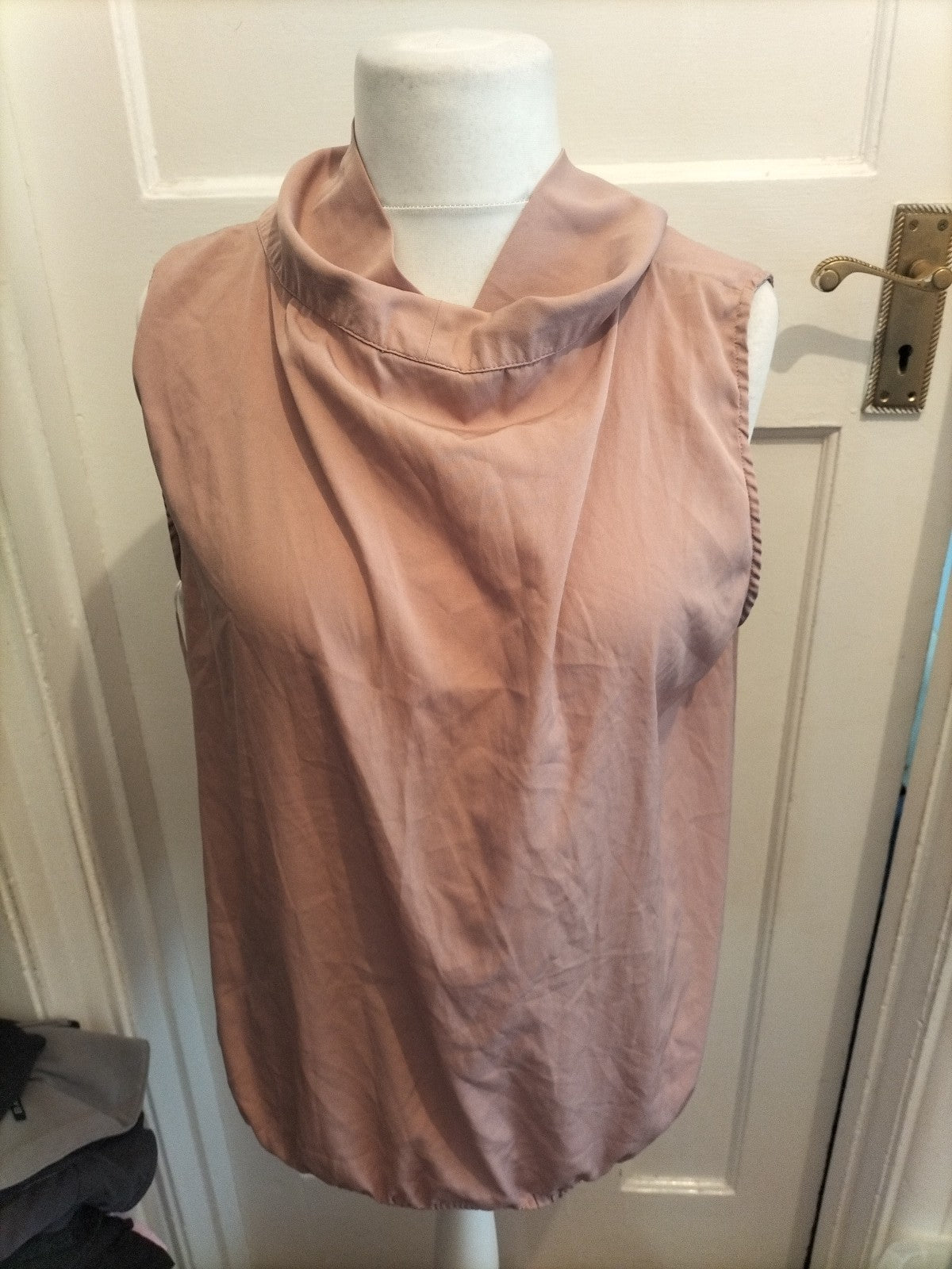 Ladies Body Flirt Size 24 Pink Sleeveless Blouse