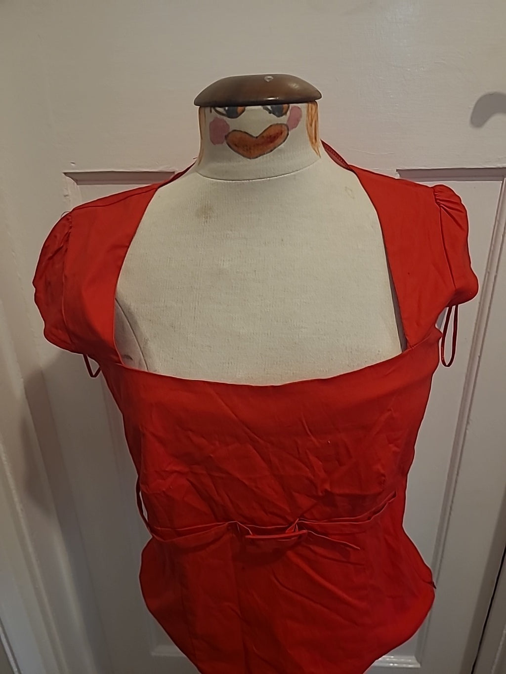 Ladies New Look Size 14 Red Sleeveless Blouse