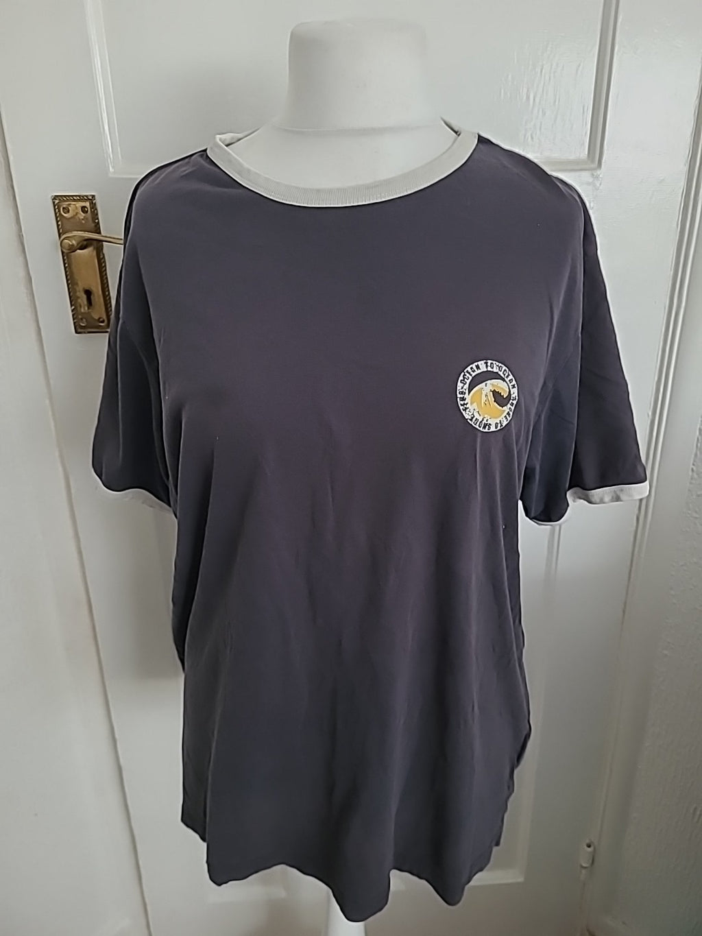 Mens Fat Face Size L Grey Round Neck Short Sleeve T-shirt