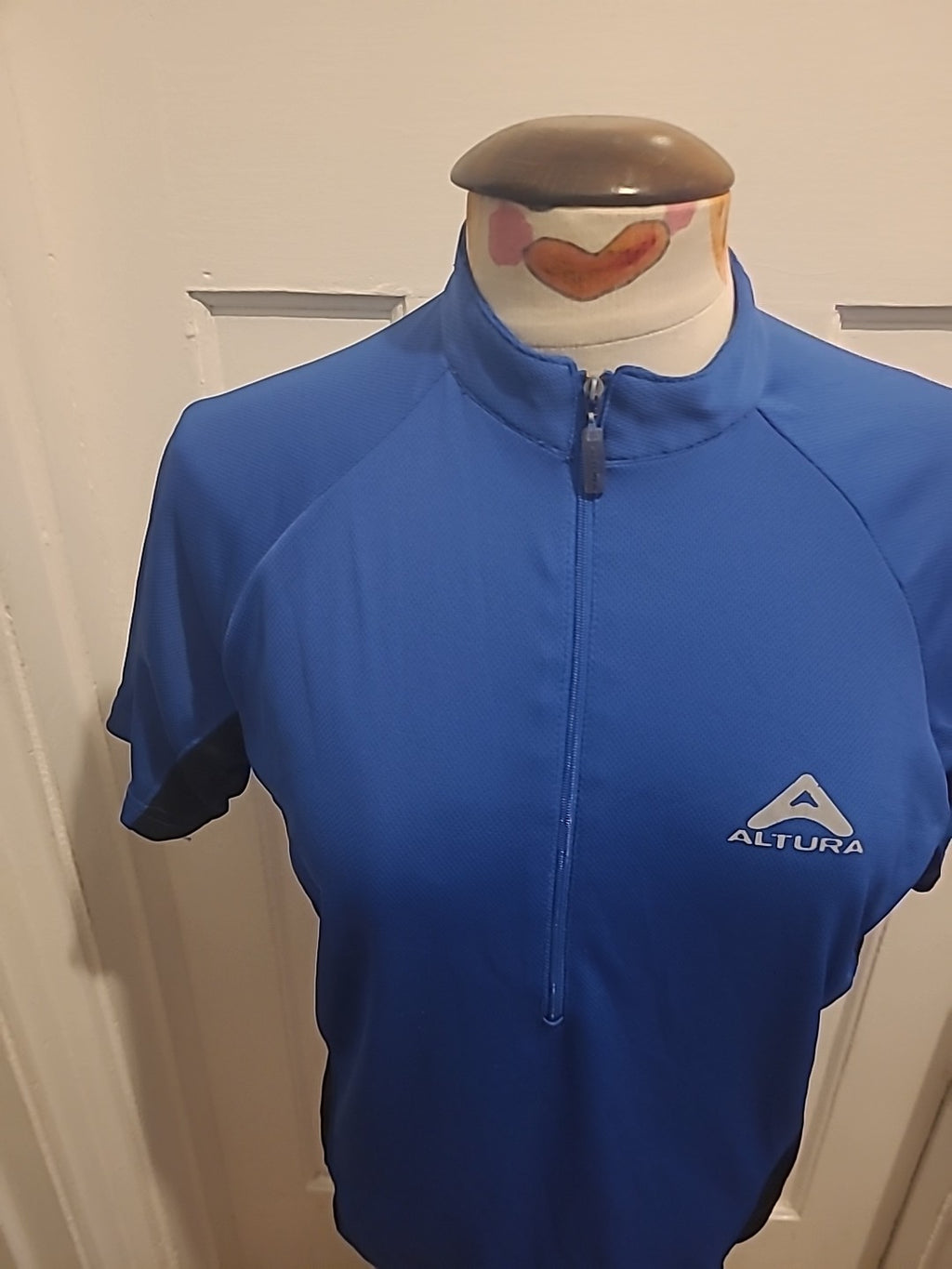Mens Altura Size Small Blue Cycling Jersey