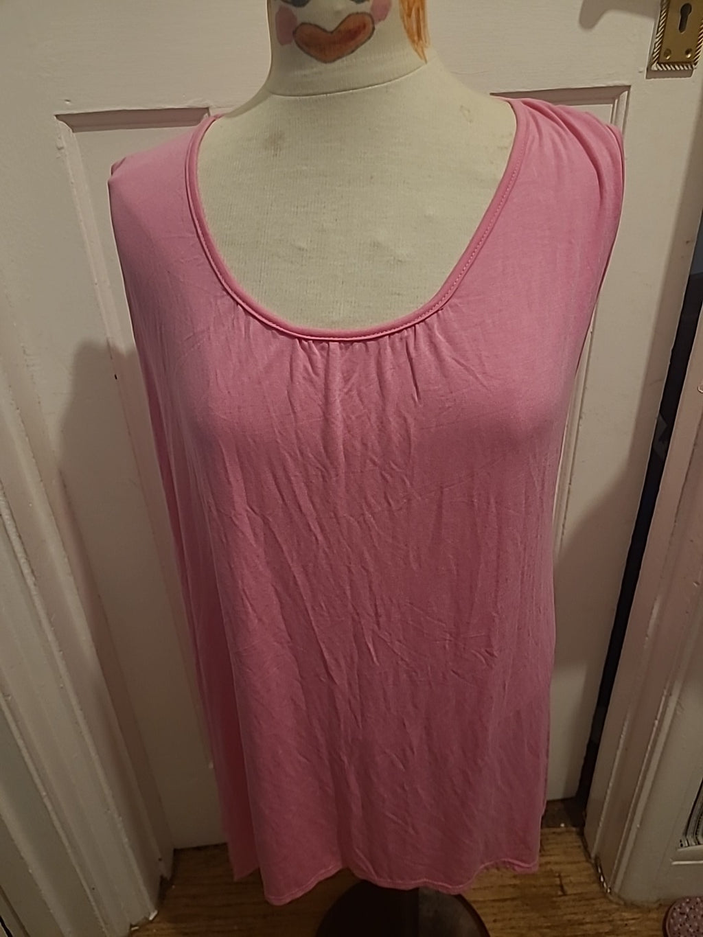 Brand New Ladies Monique One Size Pink Longline Tshirt
