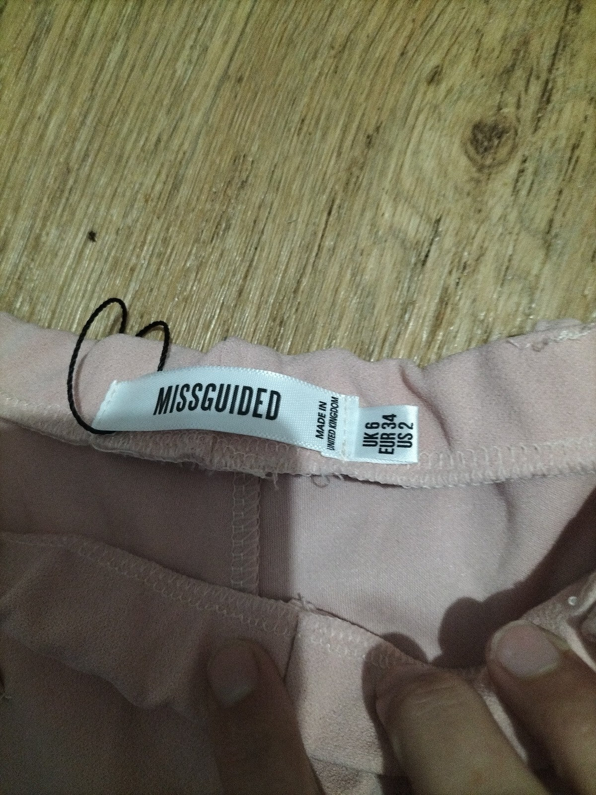 Ladies Missguided Size 6 Pink Short