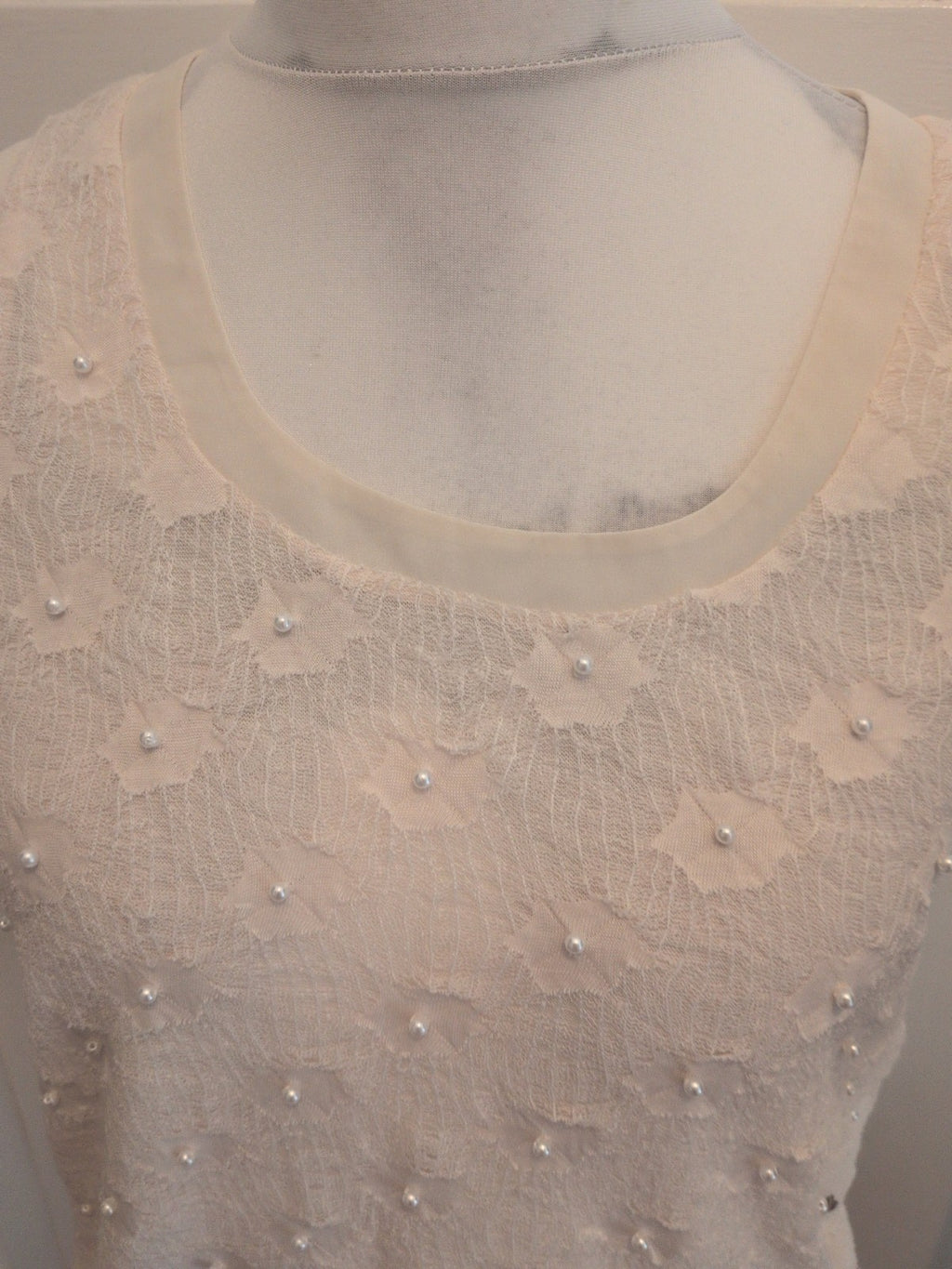 Next 12 Ivory Sleeveless Pearl Pattern Blouse