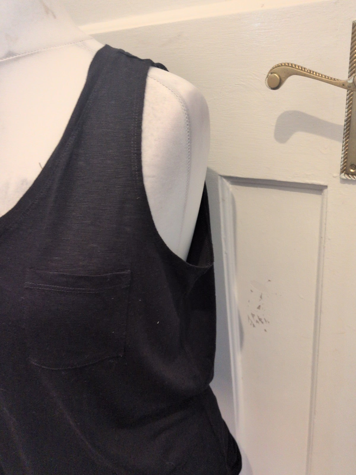 Papaya Large Black Tank Sleeveless T-shirt